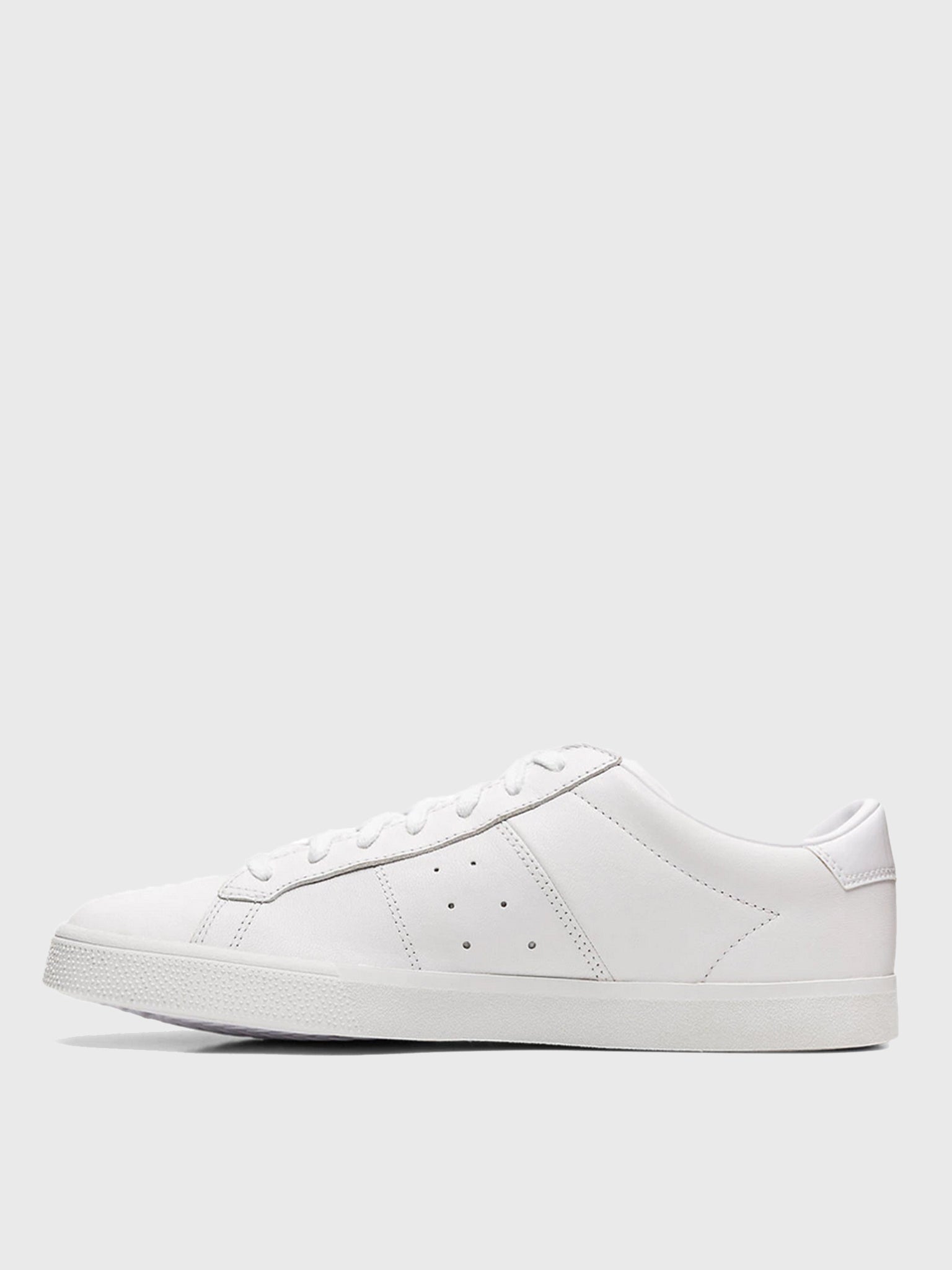 Onitsuka Tiger Women's Lawnship 3.0 Sneaker