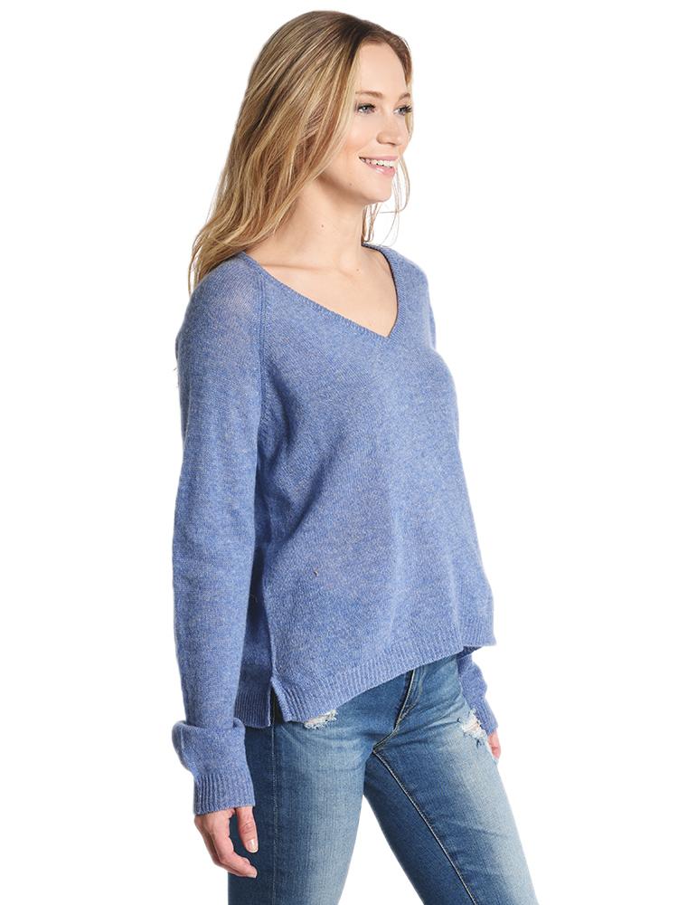 Jumper 1234 Loose Knit V-Neck Sweater