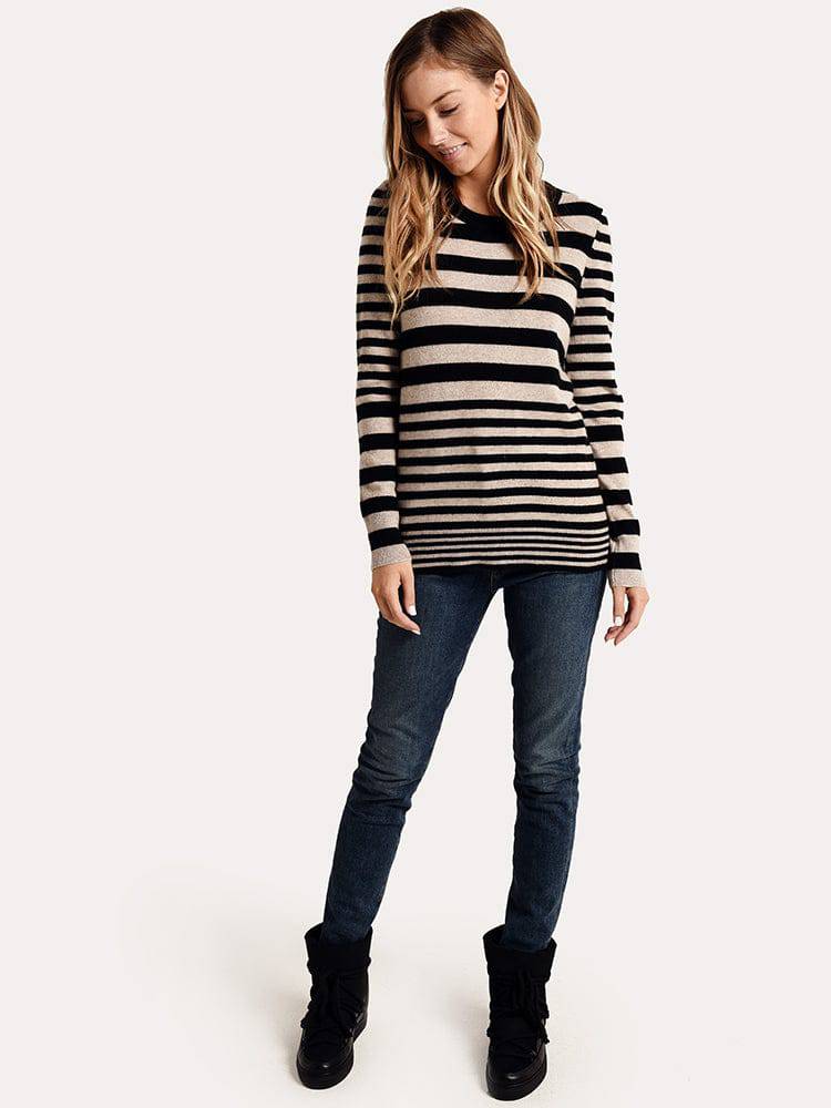 White + Warren Essential Stripe Crewneck