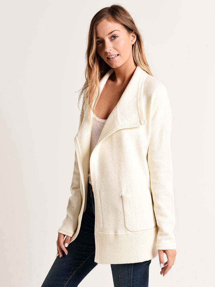 White + Warren Cozy Pocket Caoatigan