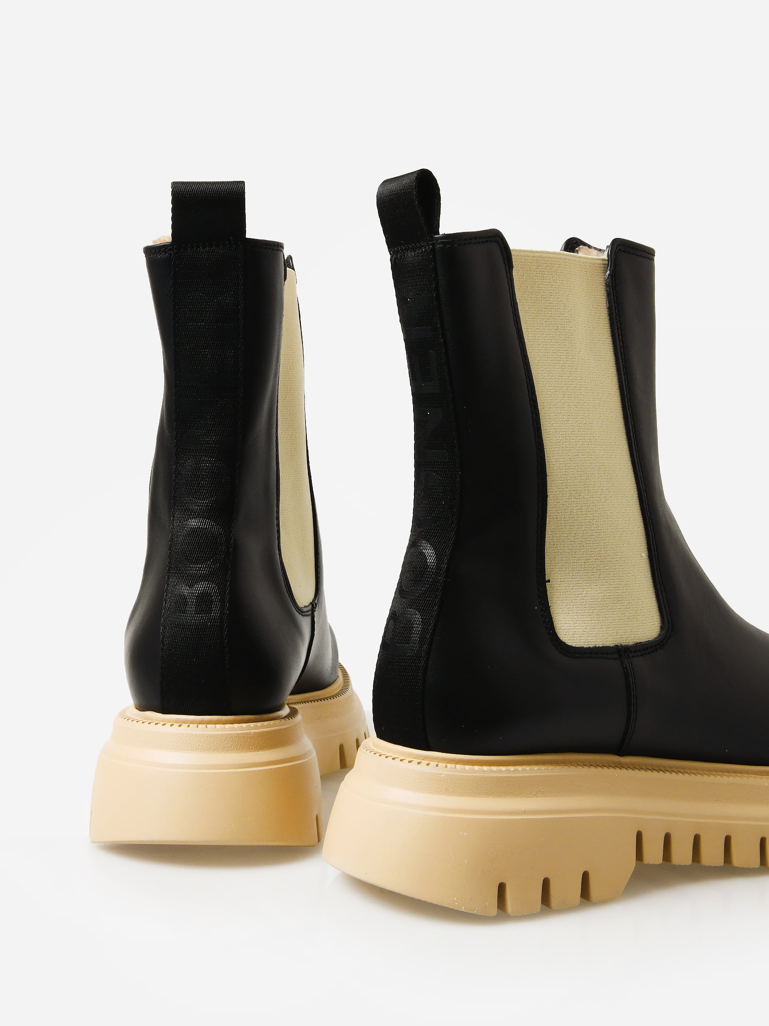 Bogner Women's Graz Chelsea Boot