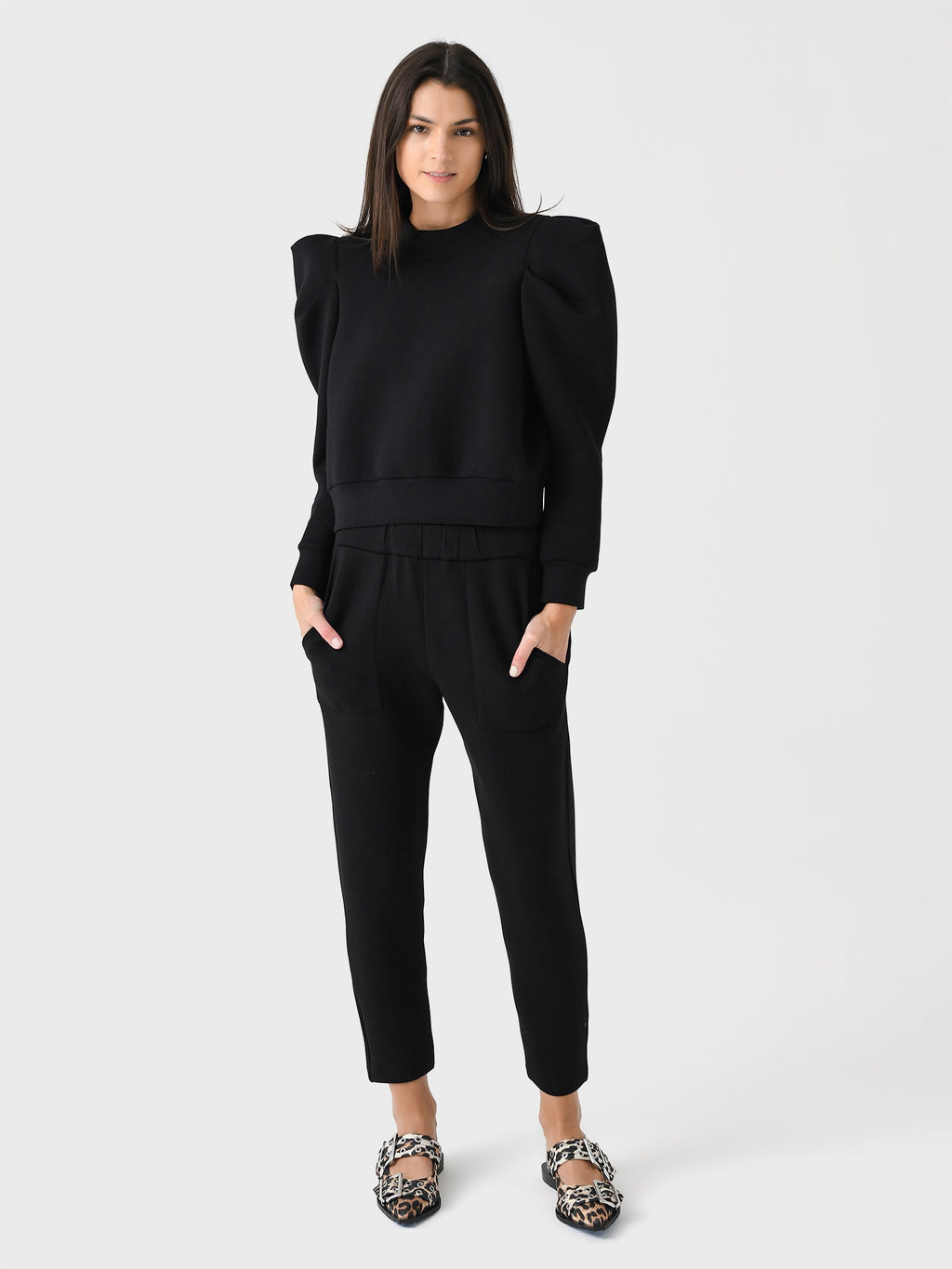 Hunter Bell Women's Teddy Sweatshirt