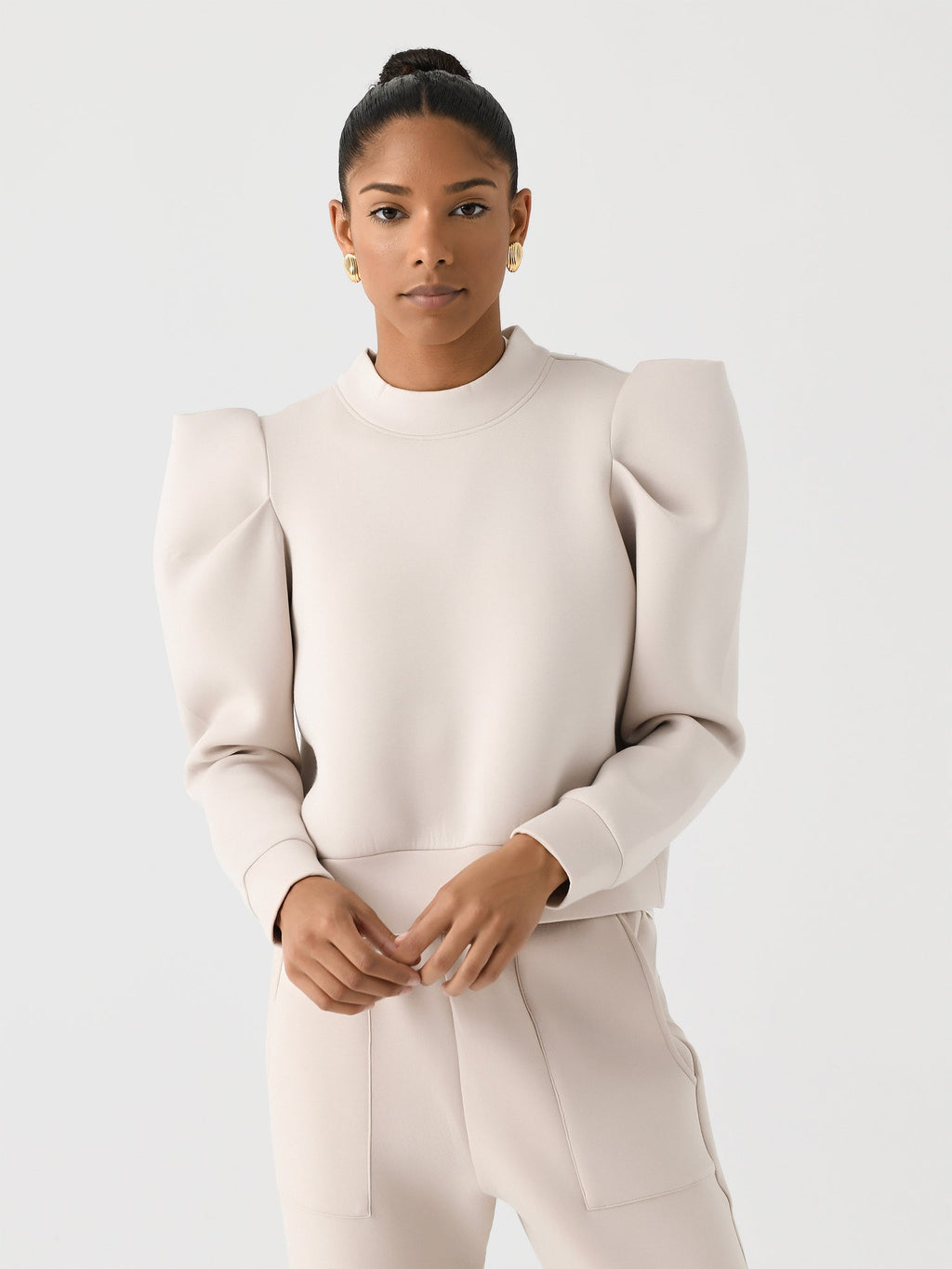 Hunter Bell Women's Teddy Sweatshirt