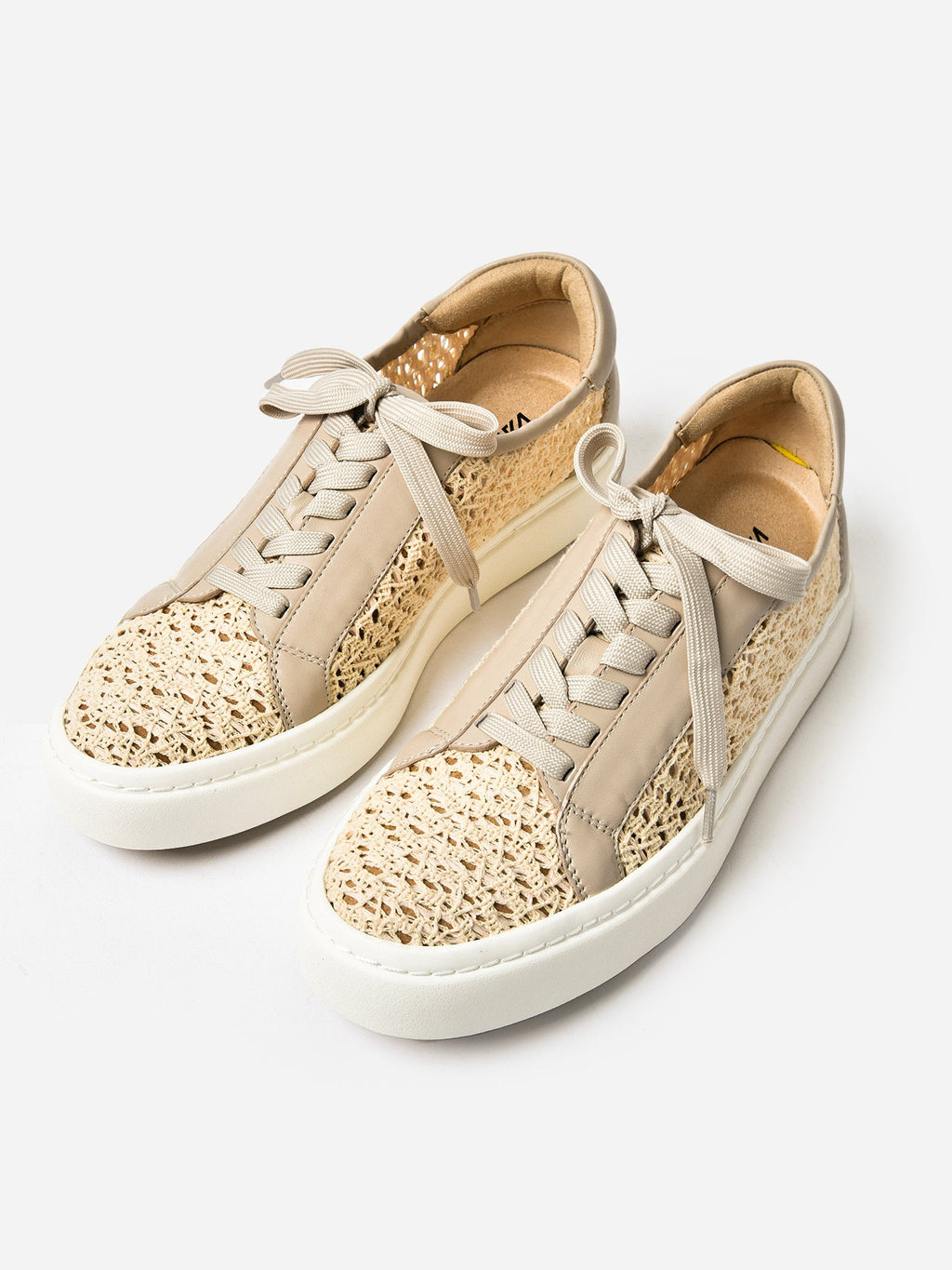 Vaneli Women's Yoman Sneaker