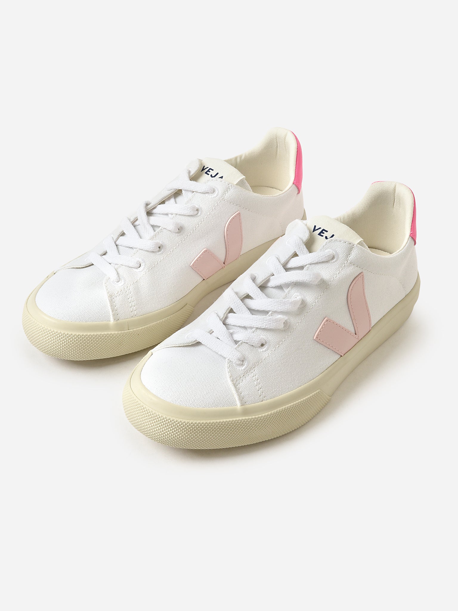 VEJA Women's Campo Canvas Sneaker