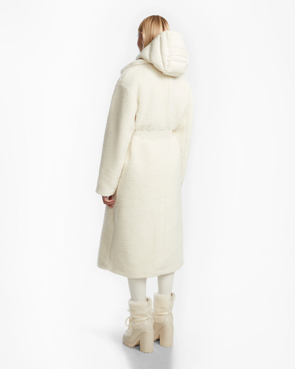 TINA - 8123578 Iceland