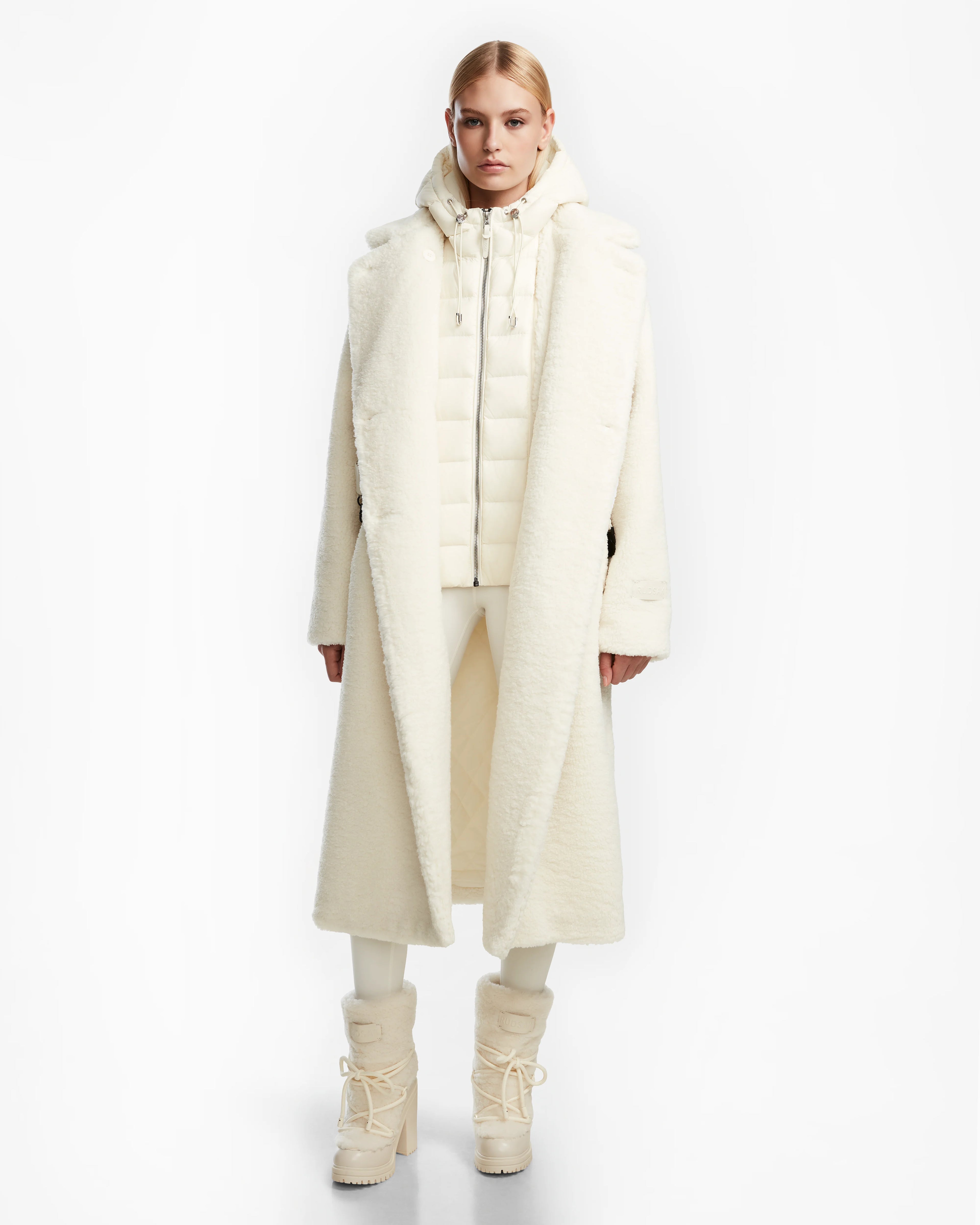 TINA - 8123578 Iceland