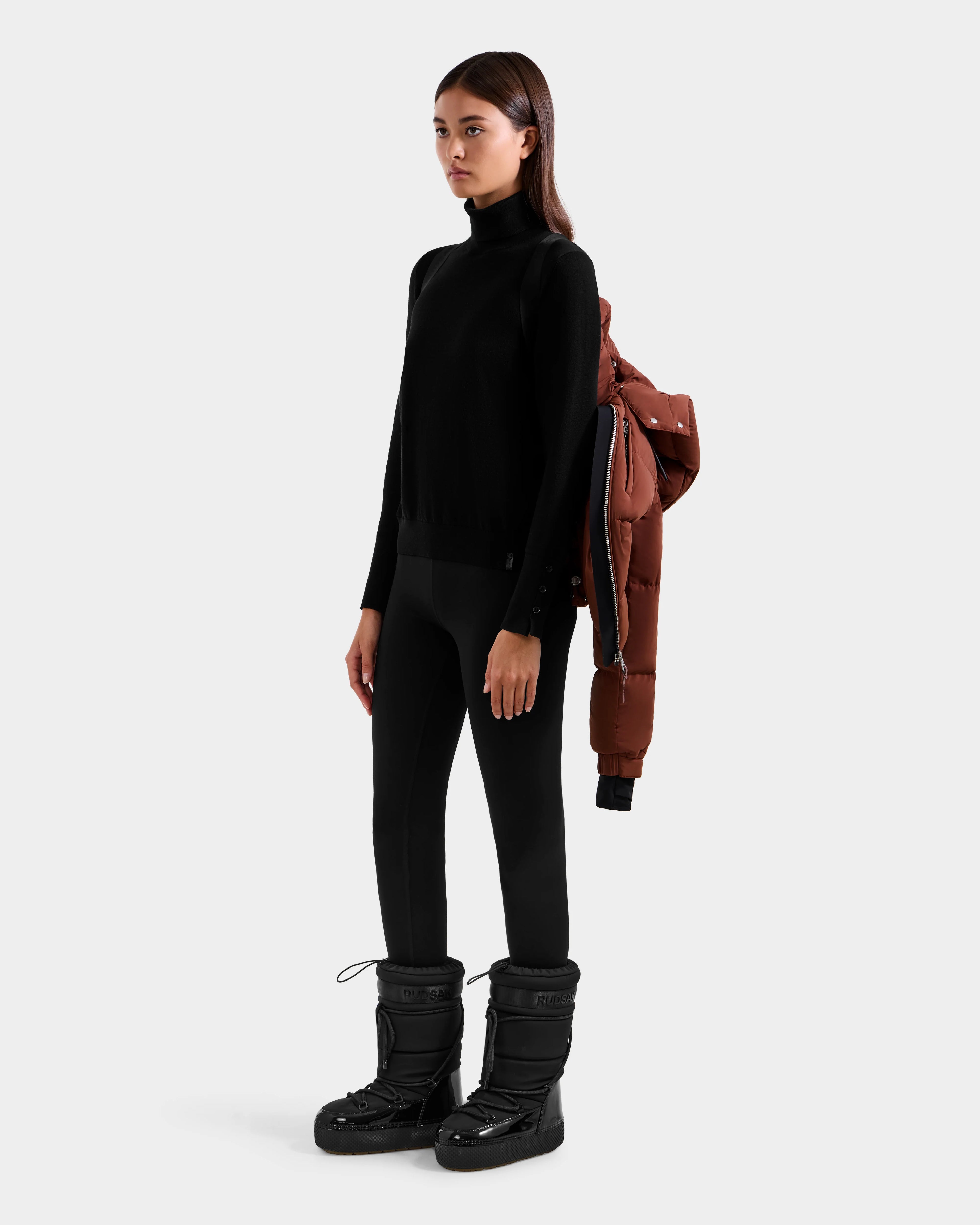 ASHLYN M - 8124564 Rust