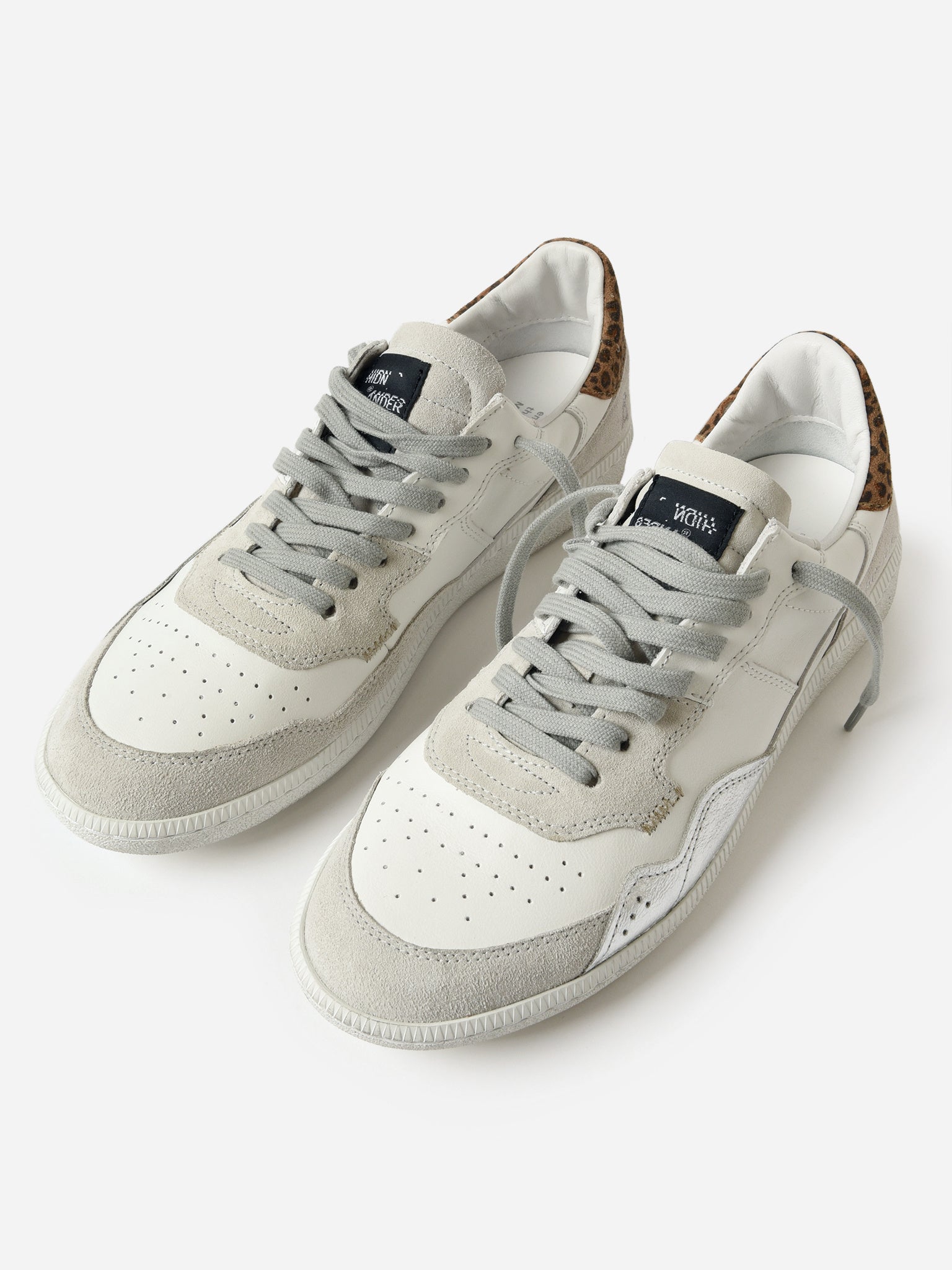 HidnAnder Women's Mega T Sneaker