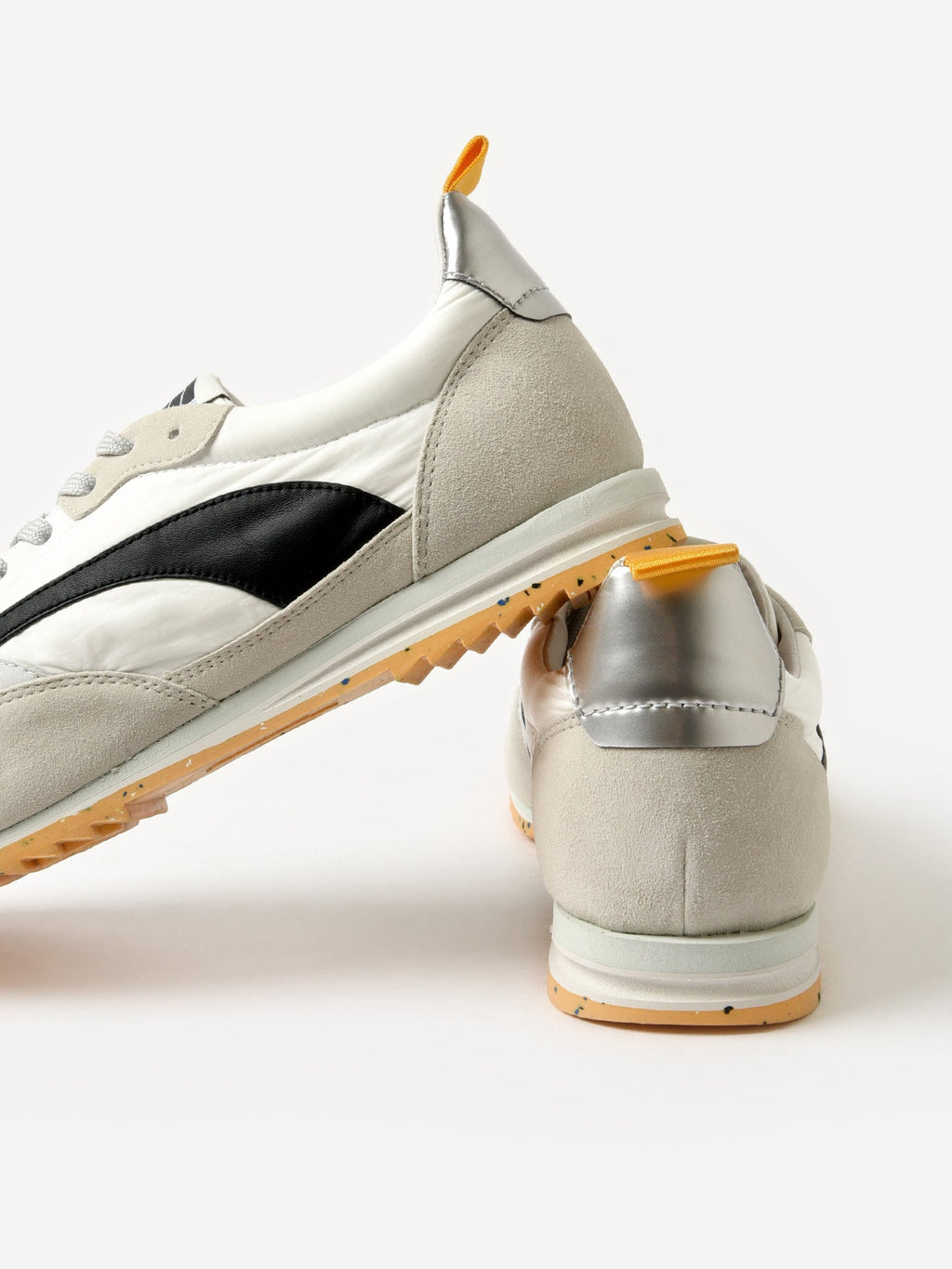 Oncept Women's Montreal Sneaker