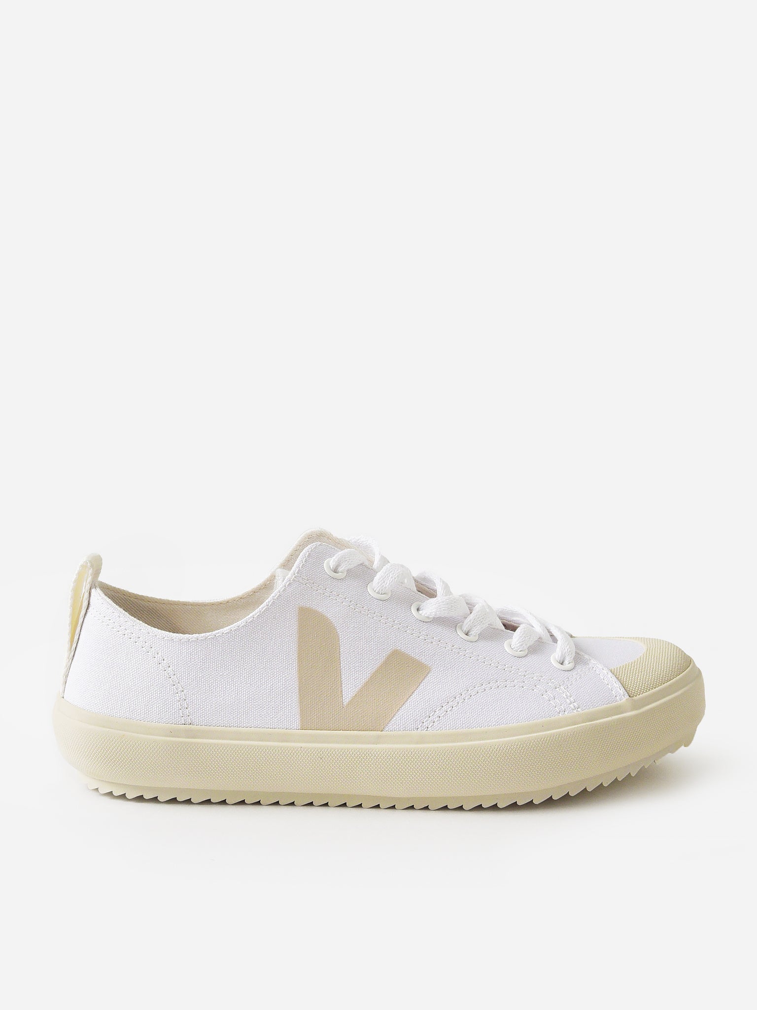 VEJA Women's Nova Canvas Sneaker