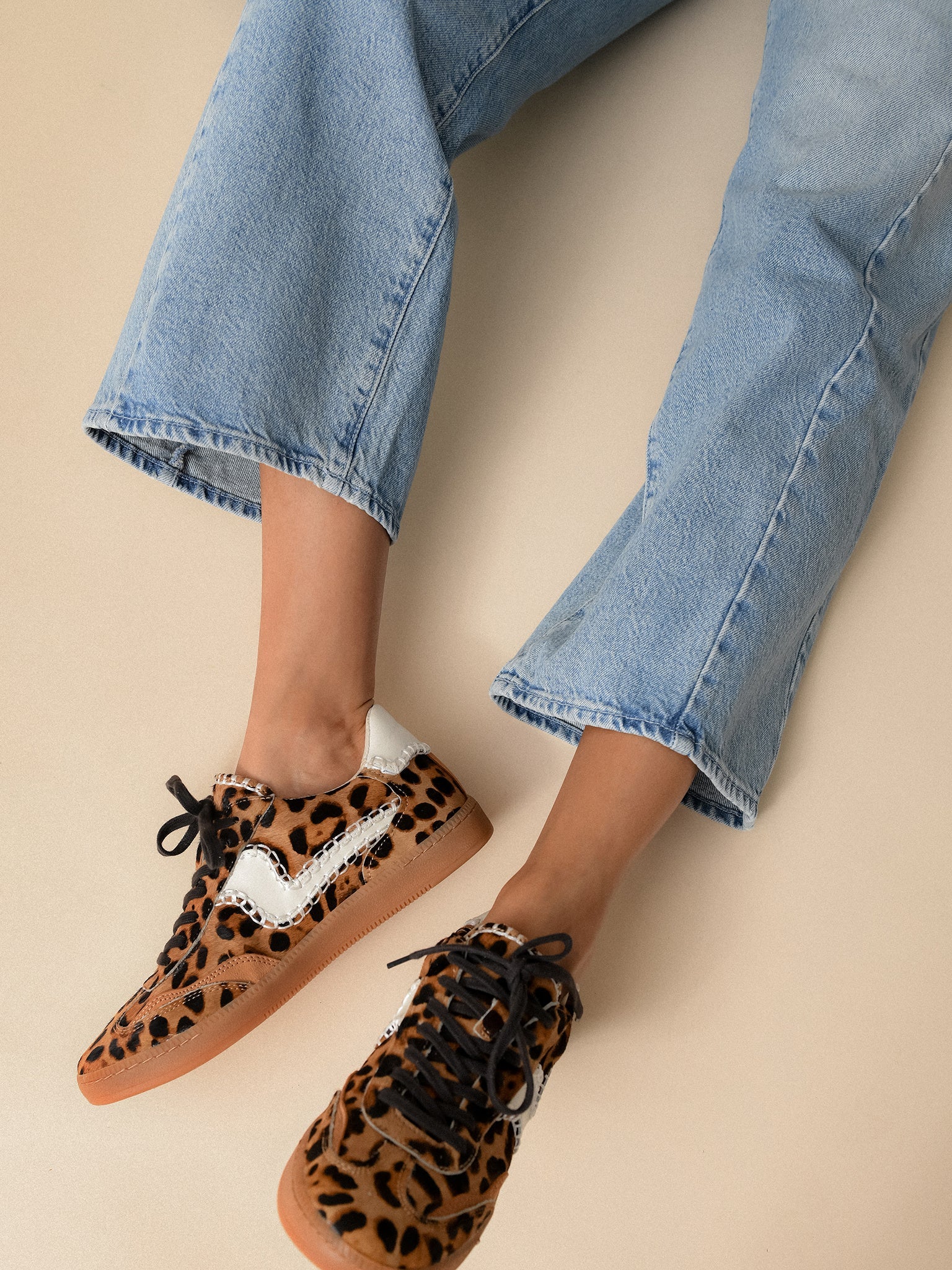 Dolce Vita Women's Notice Stitch Sneaker