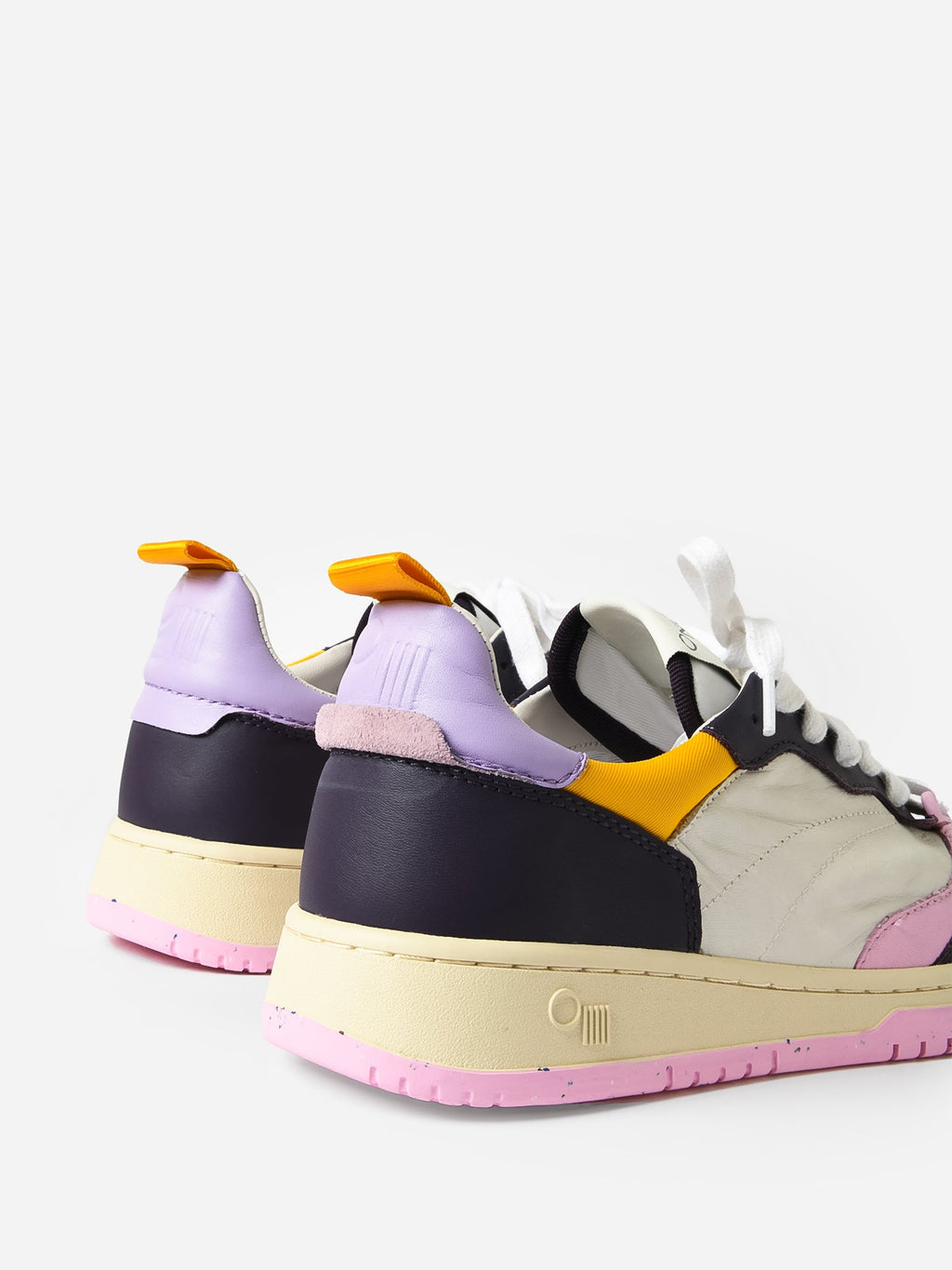 Oncept Women's Phoenix Sneaker