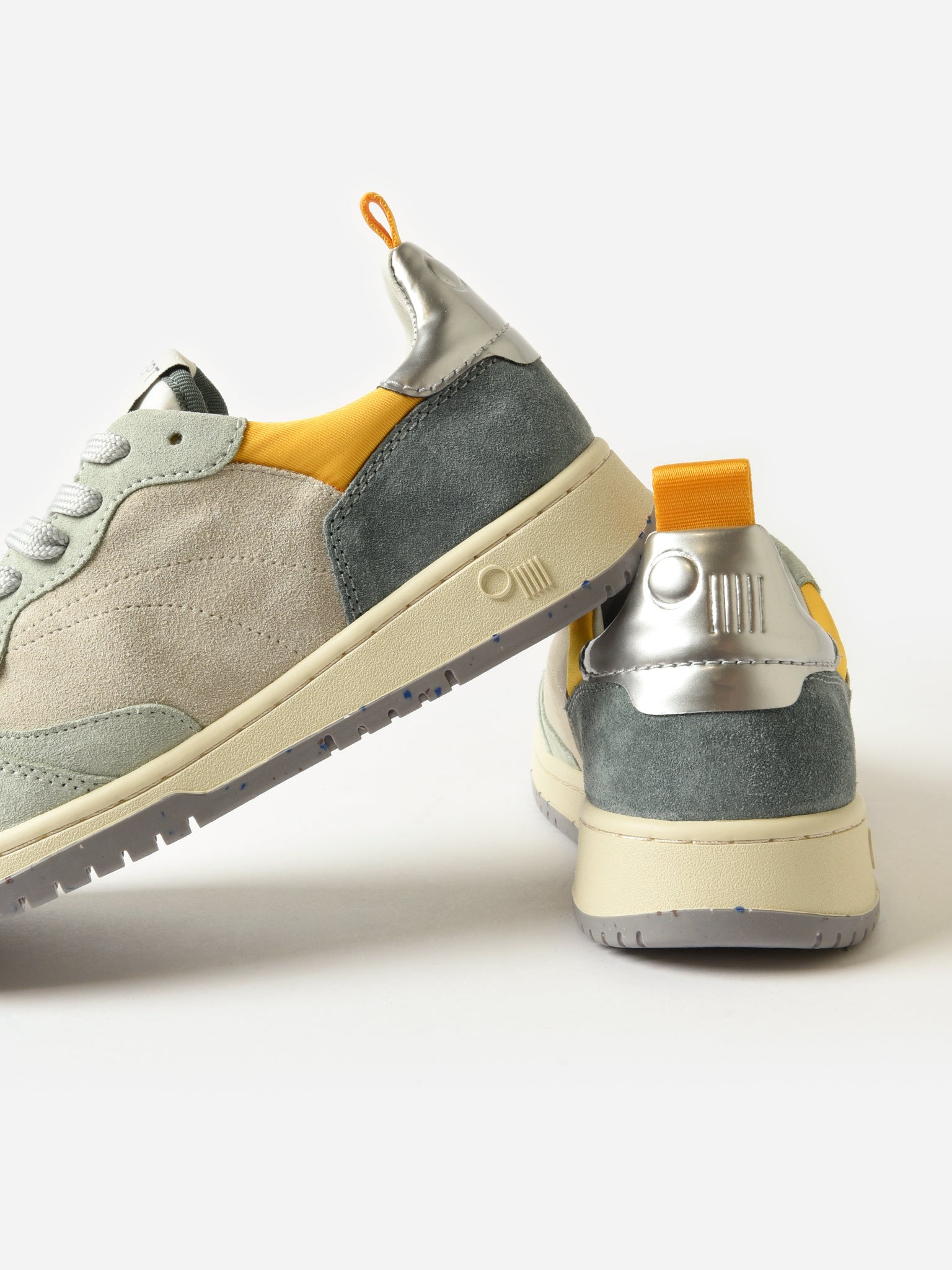 Oncept Women's Phoenix Sneaker