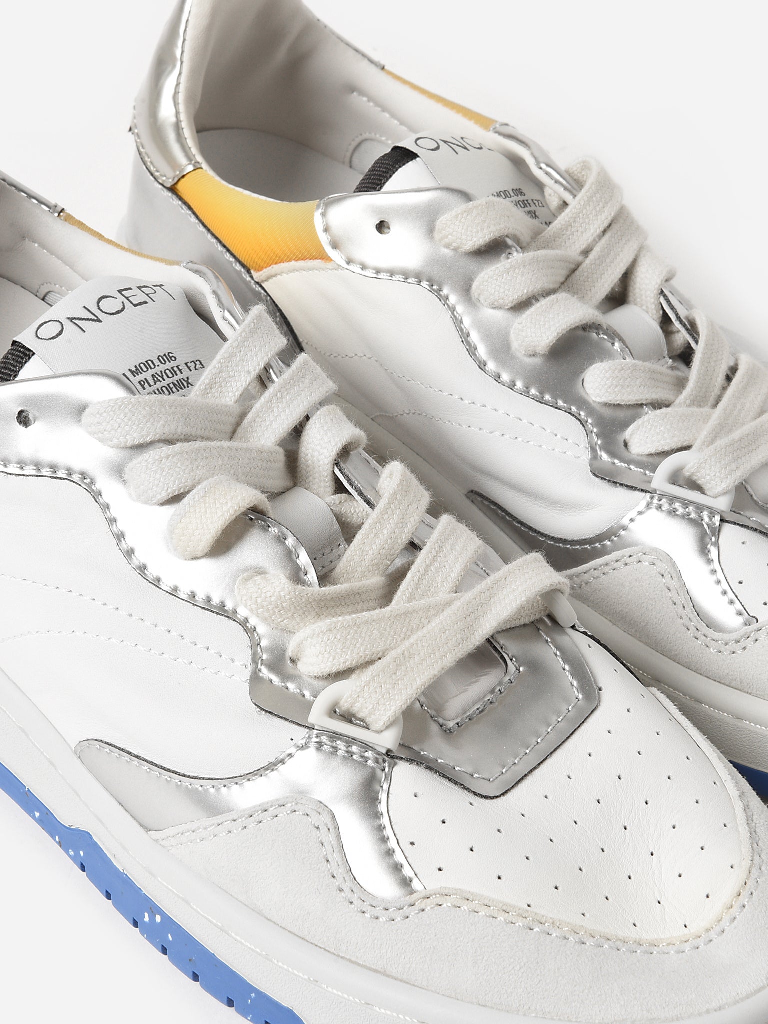 Oncept Women's Phoenix Sneaker