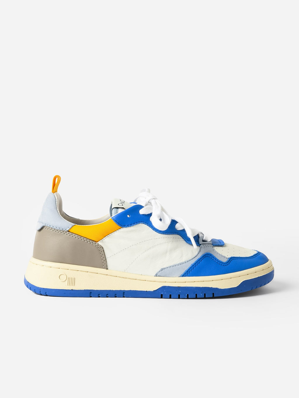 Oncept Women's Phoenix Sneaker