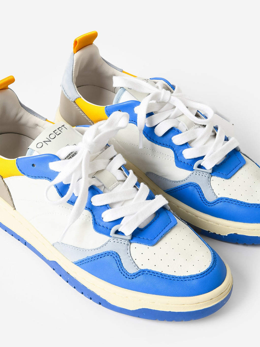 Oncept Women's Phoenix Sneaker