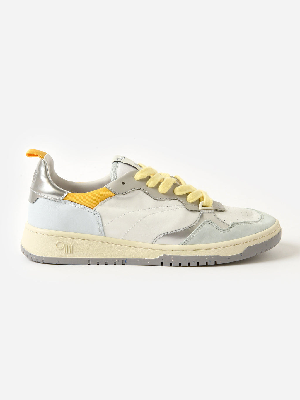 Oncept Women's Phoenix Sneaker