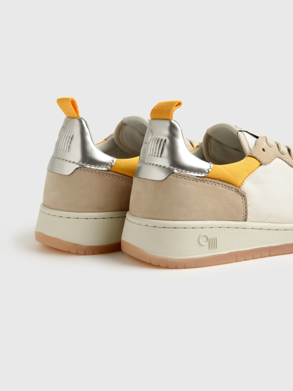 Oncept Women's Phoenix Sneaker