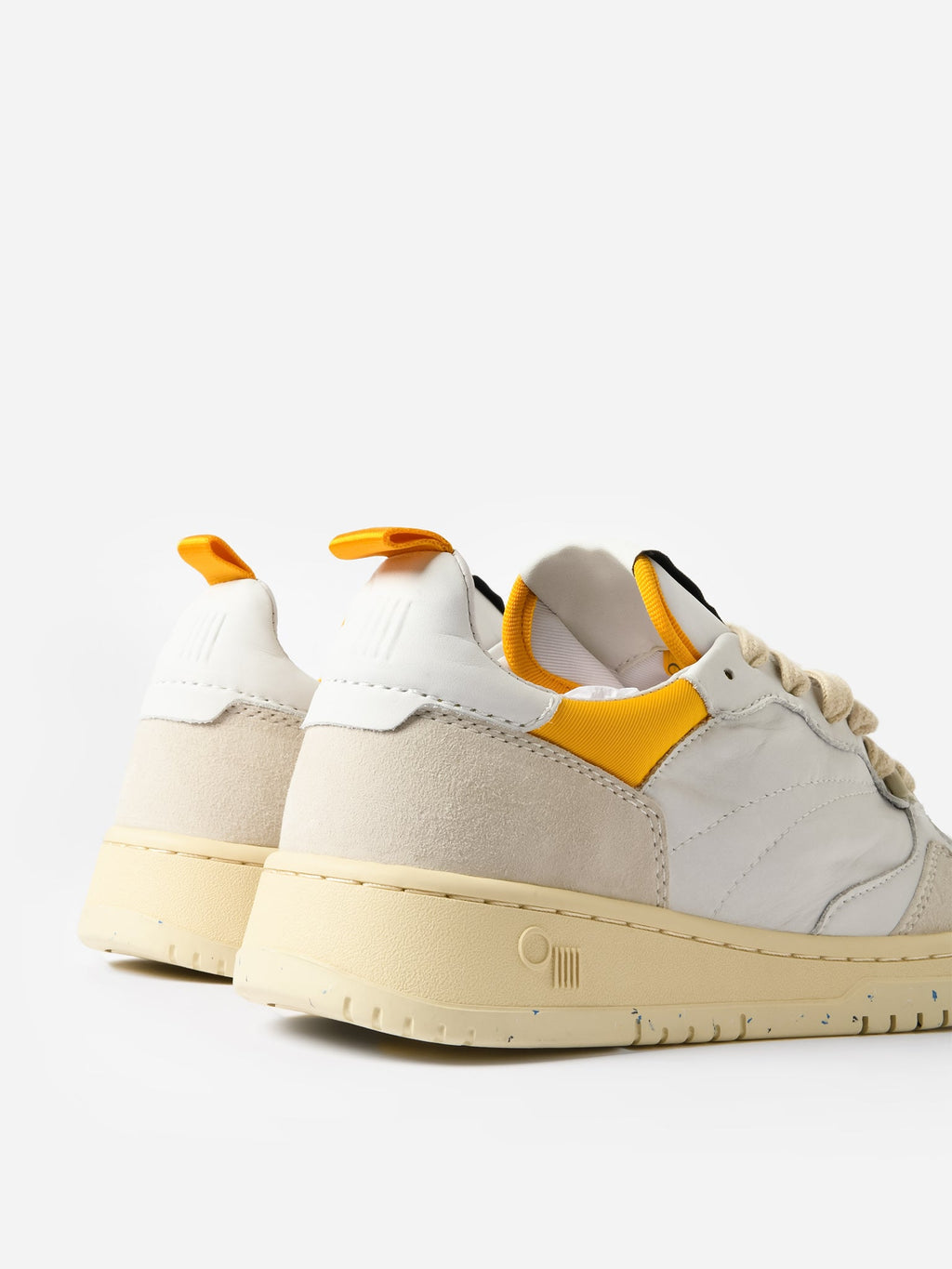 Oncept Women's Phoenix Sneaker