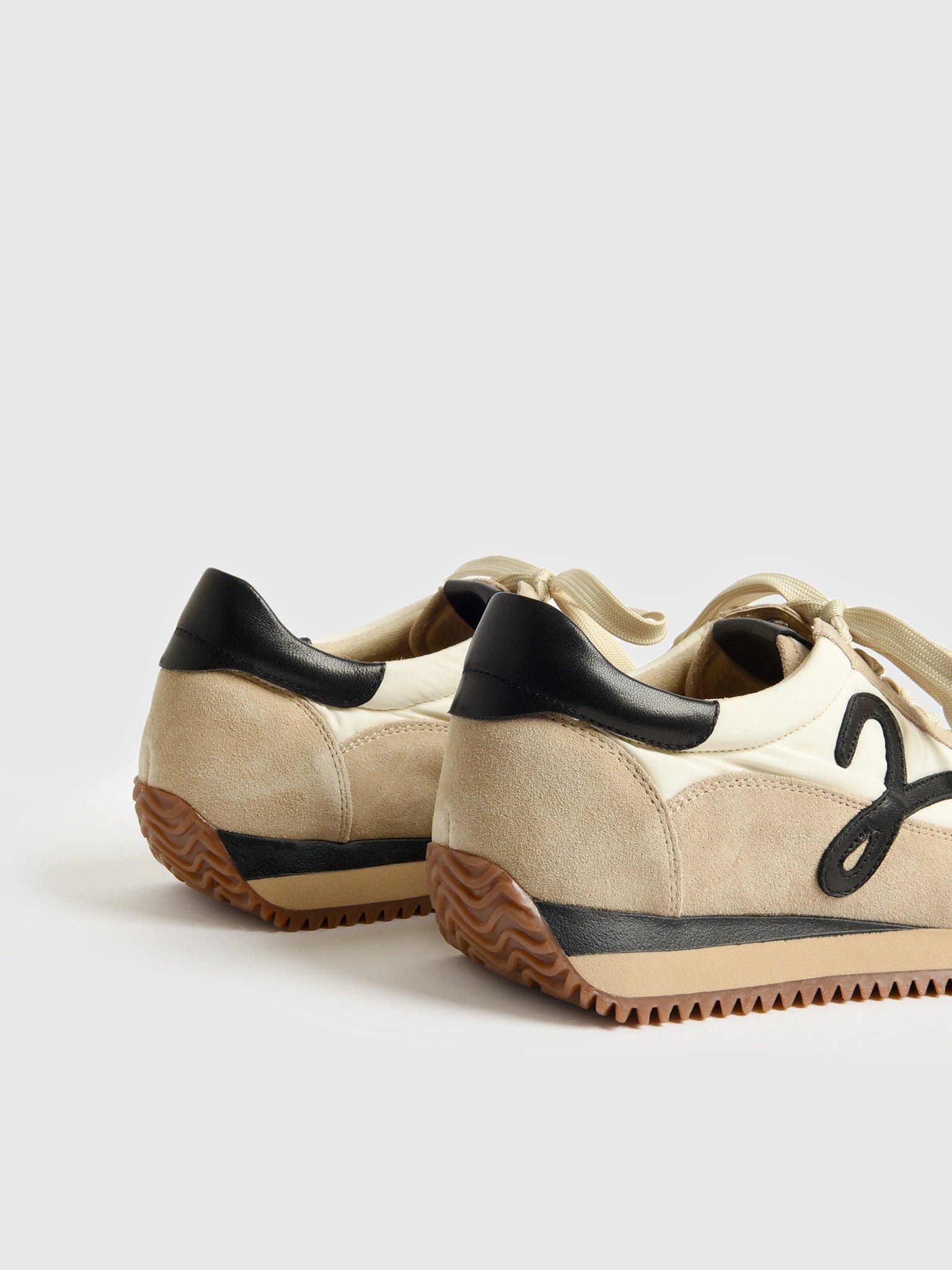 Vaneli Women's Queen Sneaker