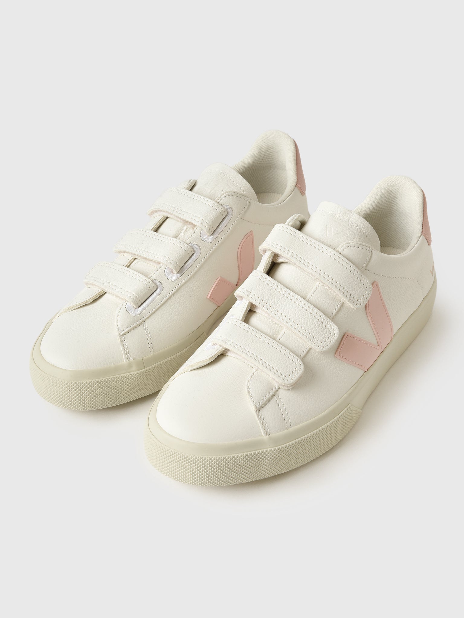 VEJA Women's Recife Chromefree Leather Sneaker