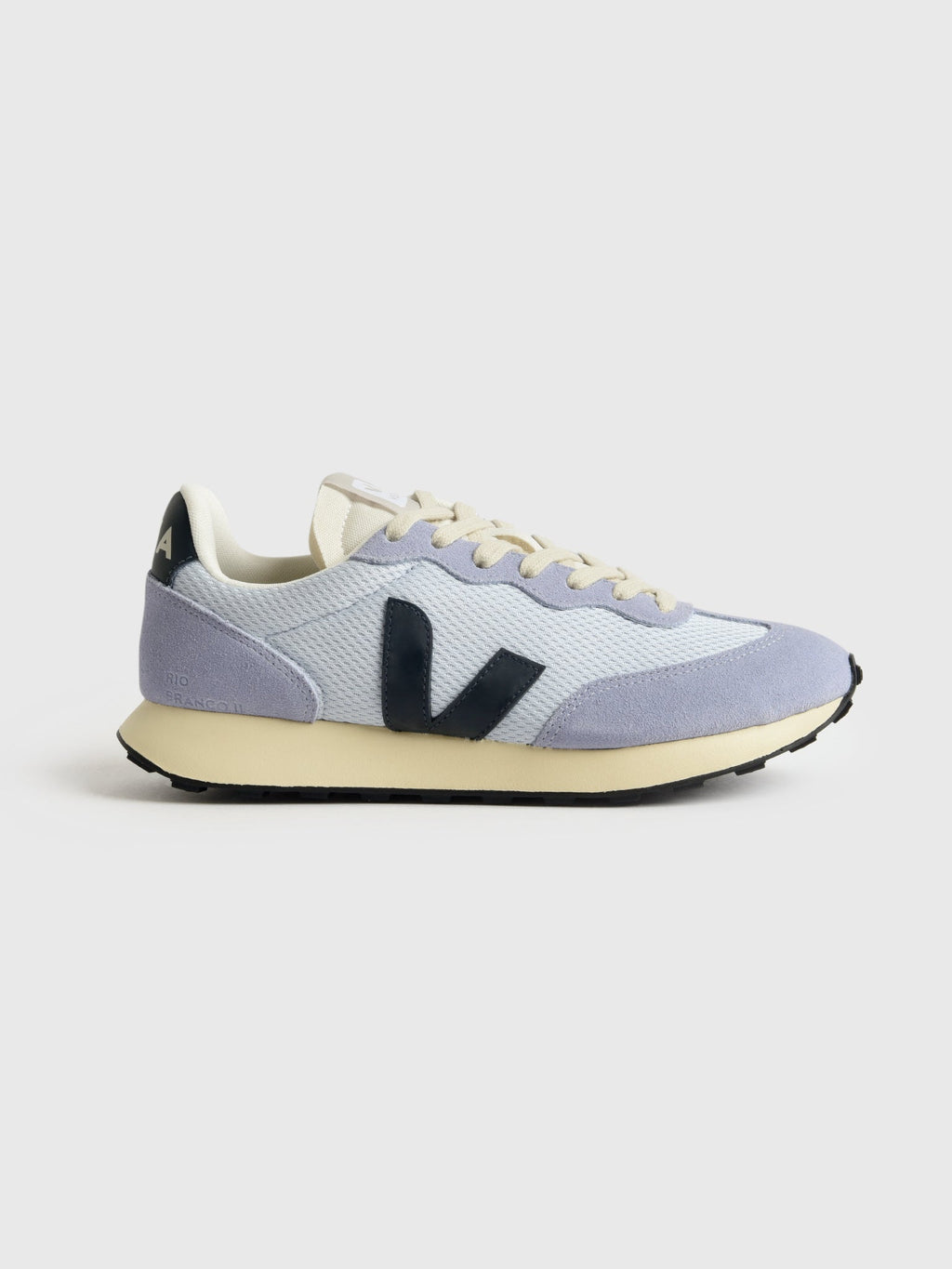 VEJA Women's Rio Branco II Alveomesh Sneaker