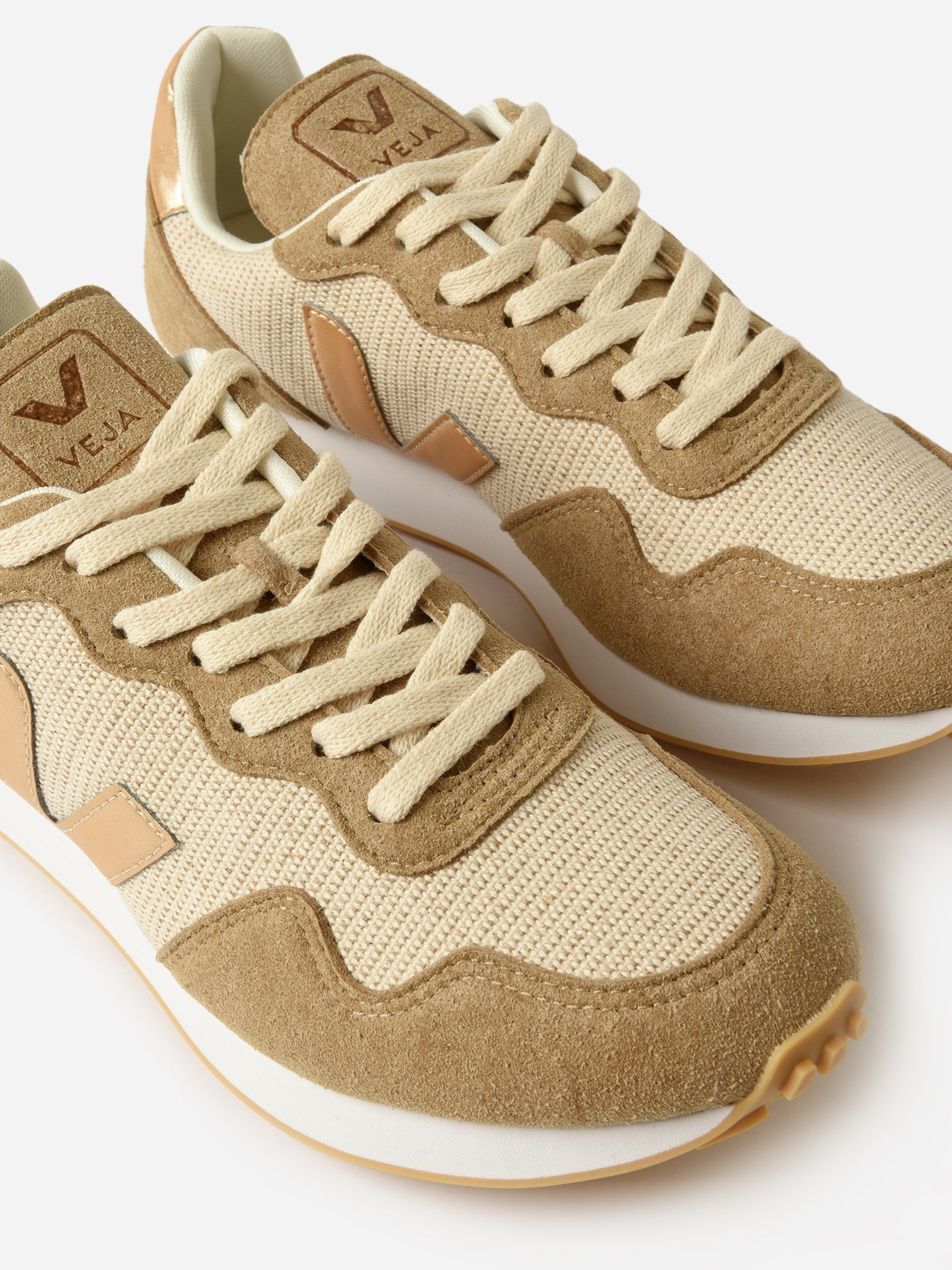 VEJA Women's SDU J-Mesh Sneaker