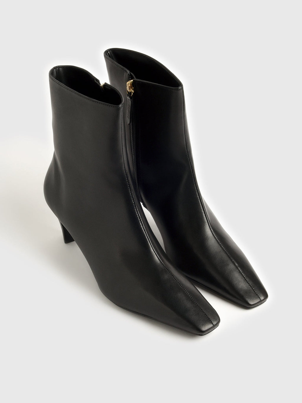 Schutz Women's Dellia Leather Bootie