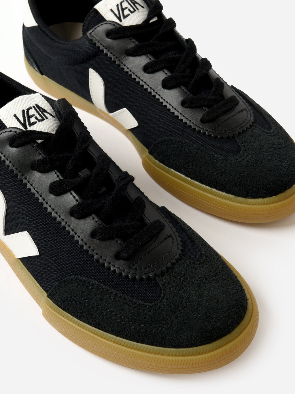 VEJA Women's Volley Canvas Sneaker