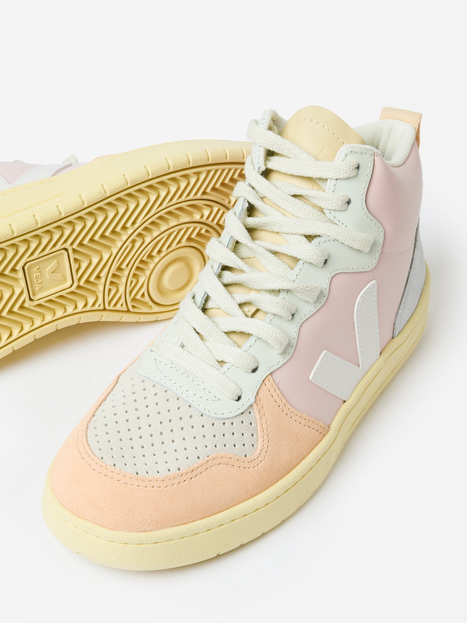 VEJA Women's V-15 Leather Sneaker