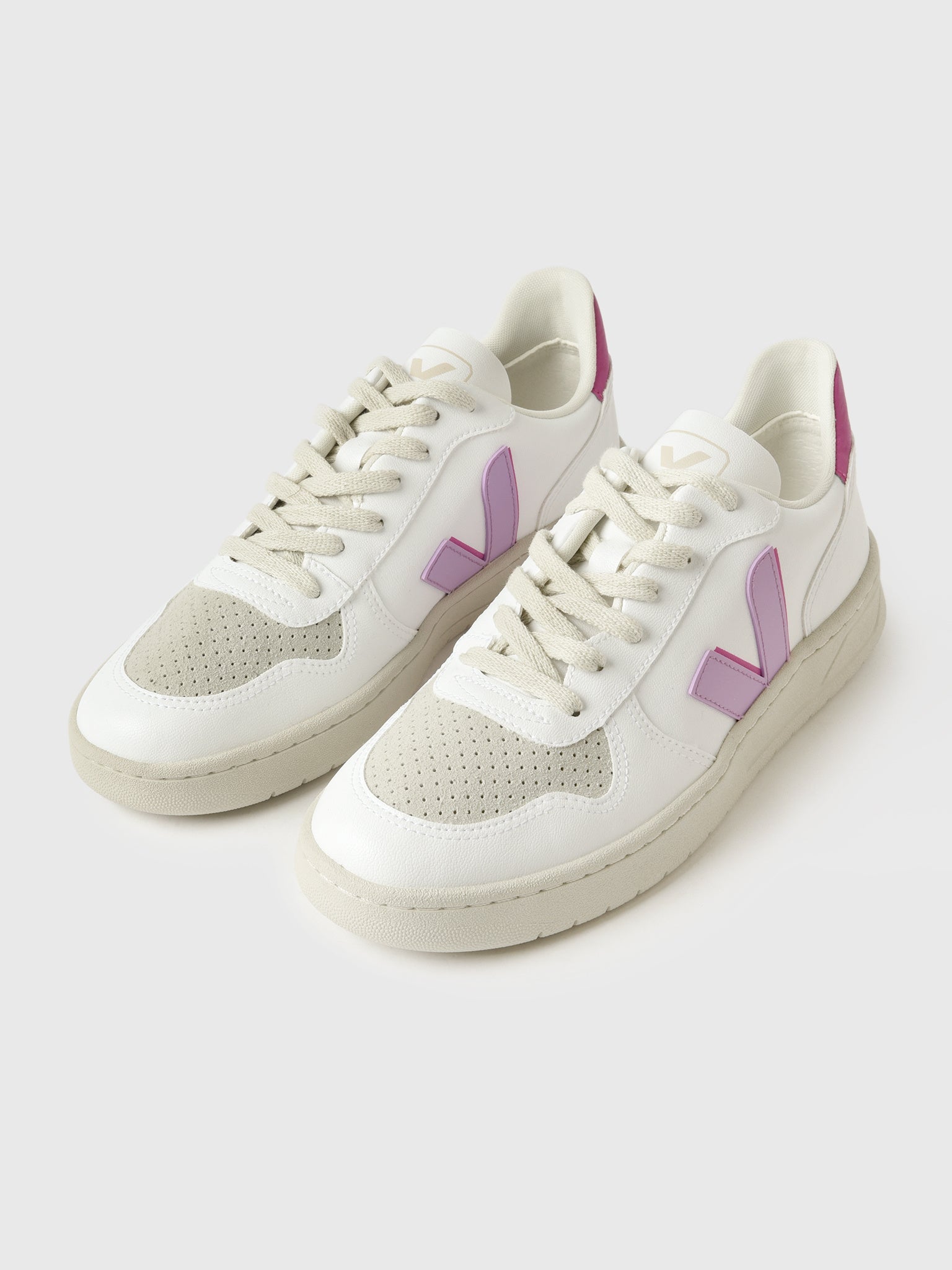 VEJA Women's V-10 CWL Sneaker