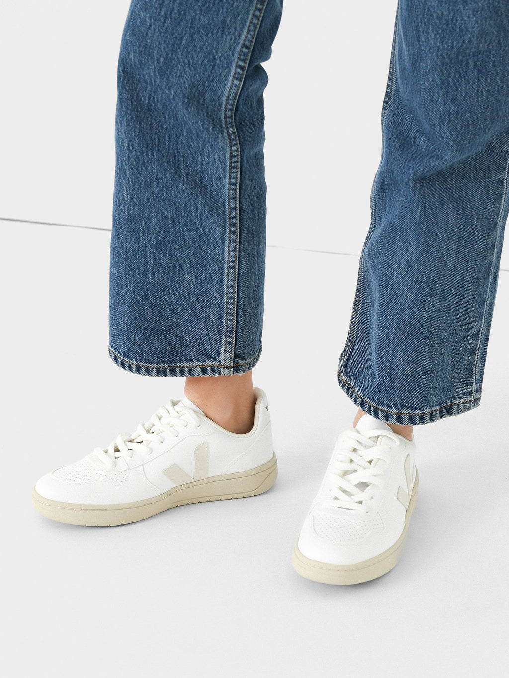 VEJA Women's V-10 CWL Sneaker