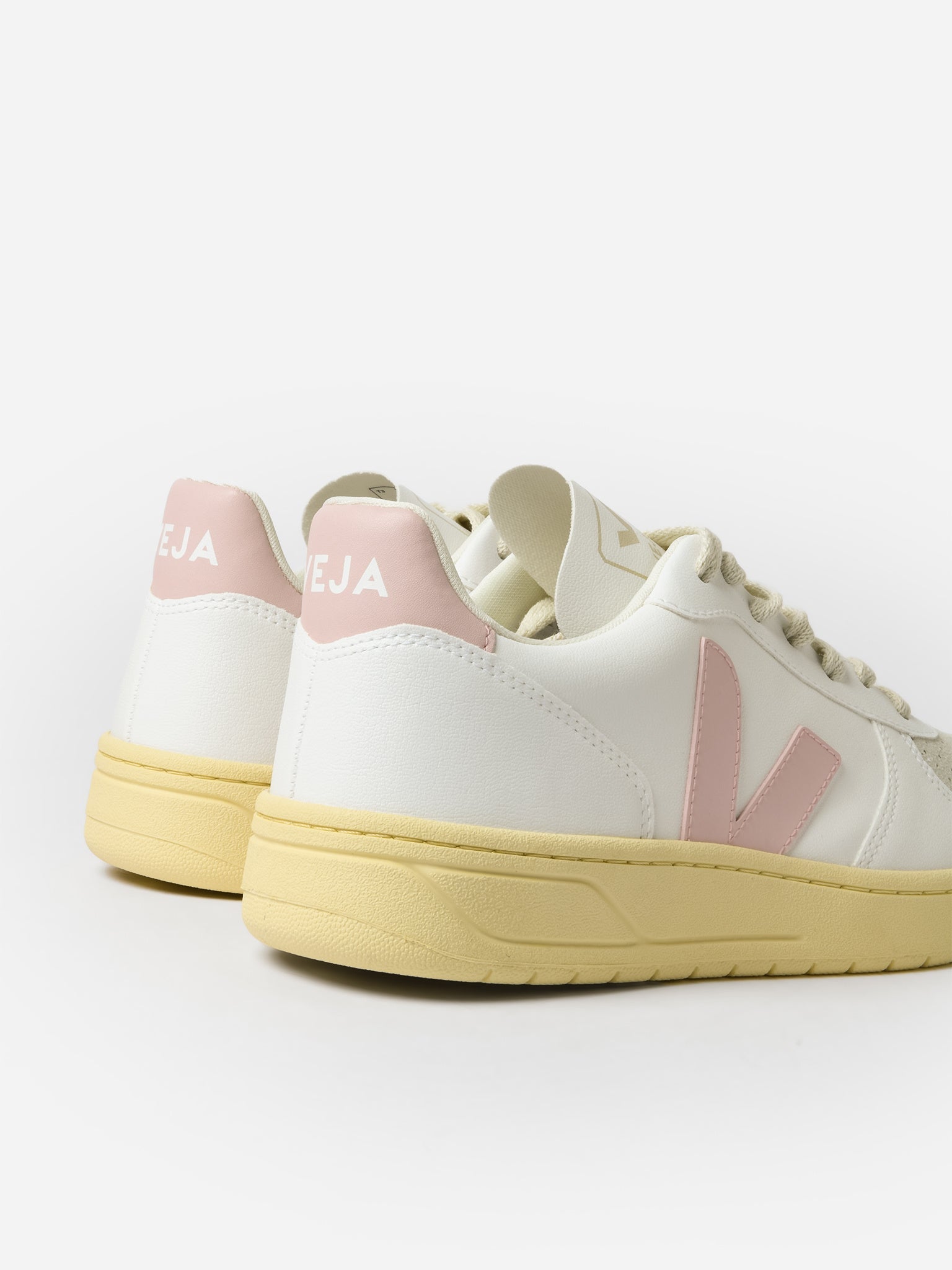 VEJA Women's V-10 CWL Sneaker