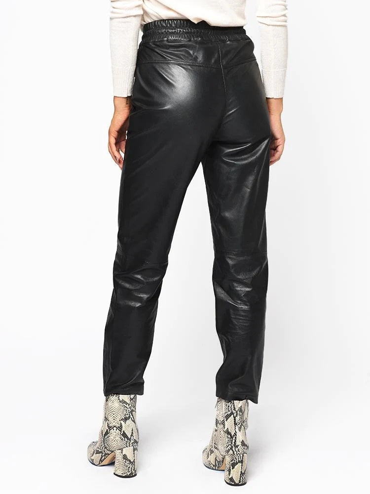 LTH JKT Women’s Hi-Waisted Slim Fit Jogger