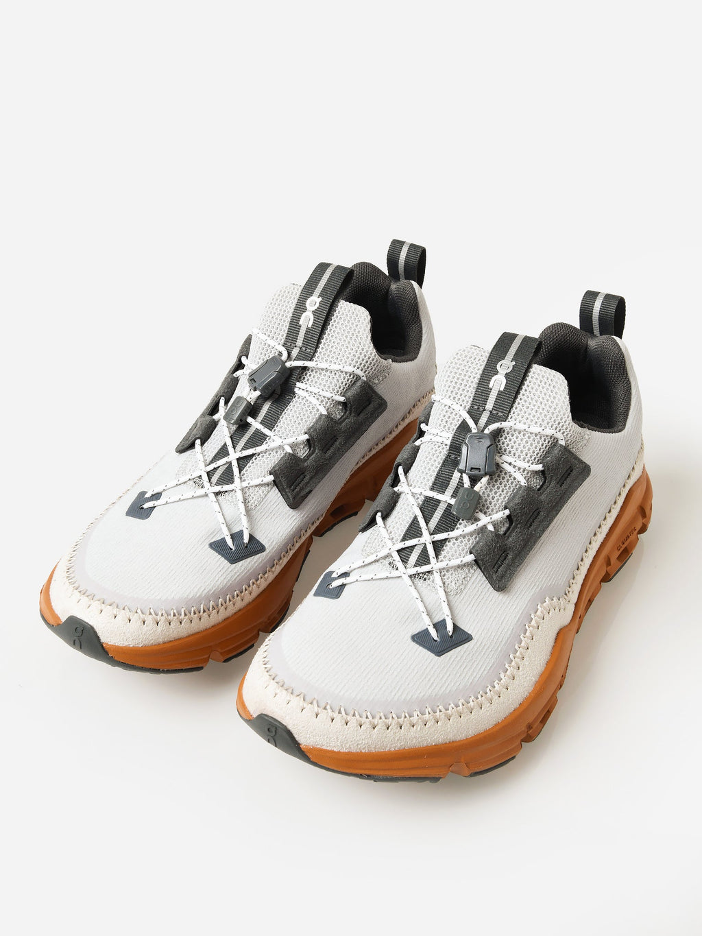 ON Women's Cloudaway Sneaker