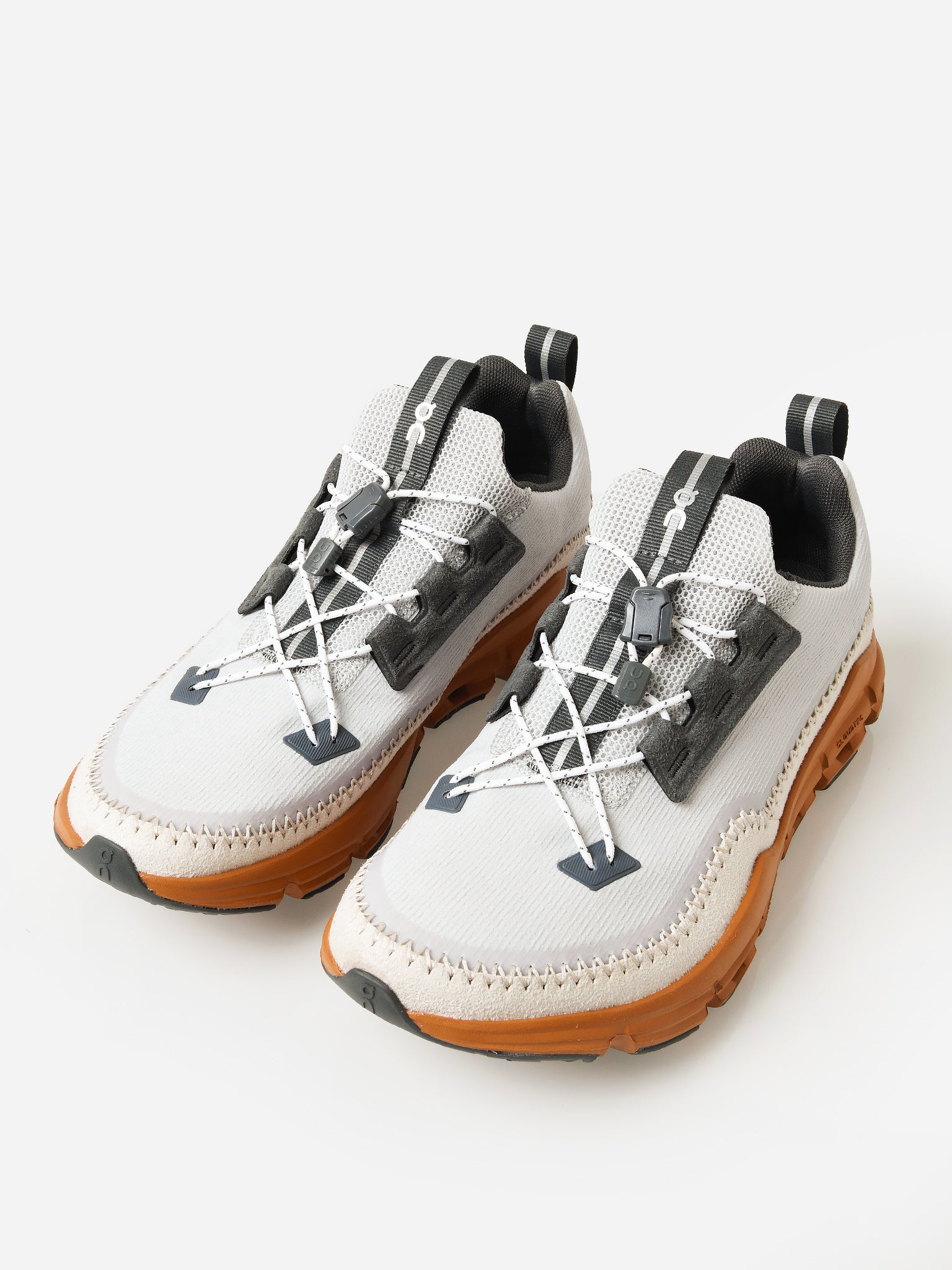 ON Women's Cloudaway Sneaker