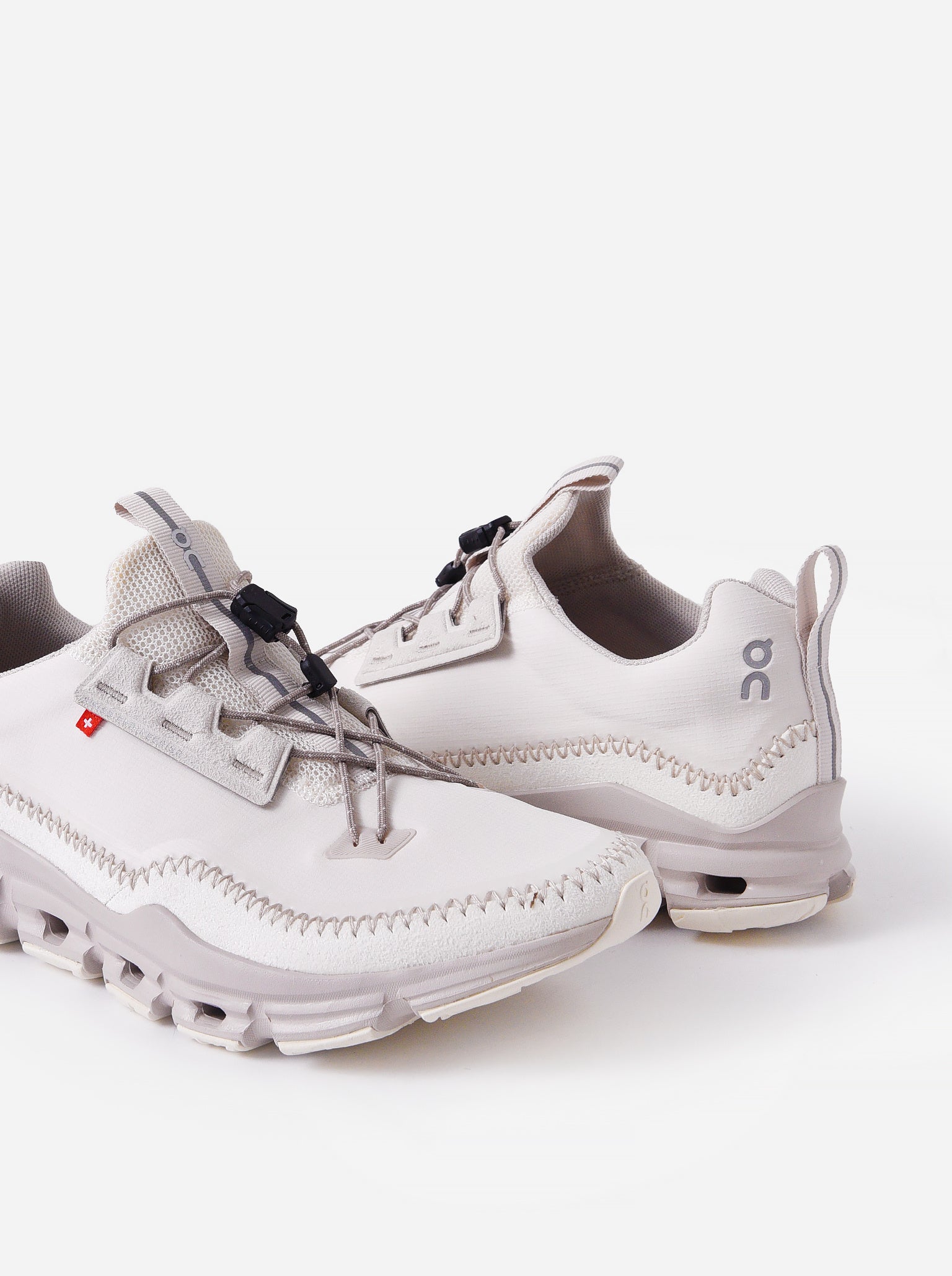 ON Women's Cloudaway Sneaker