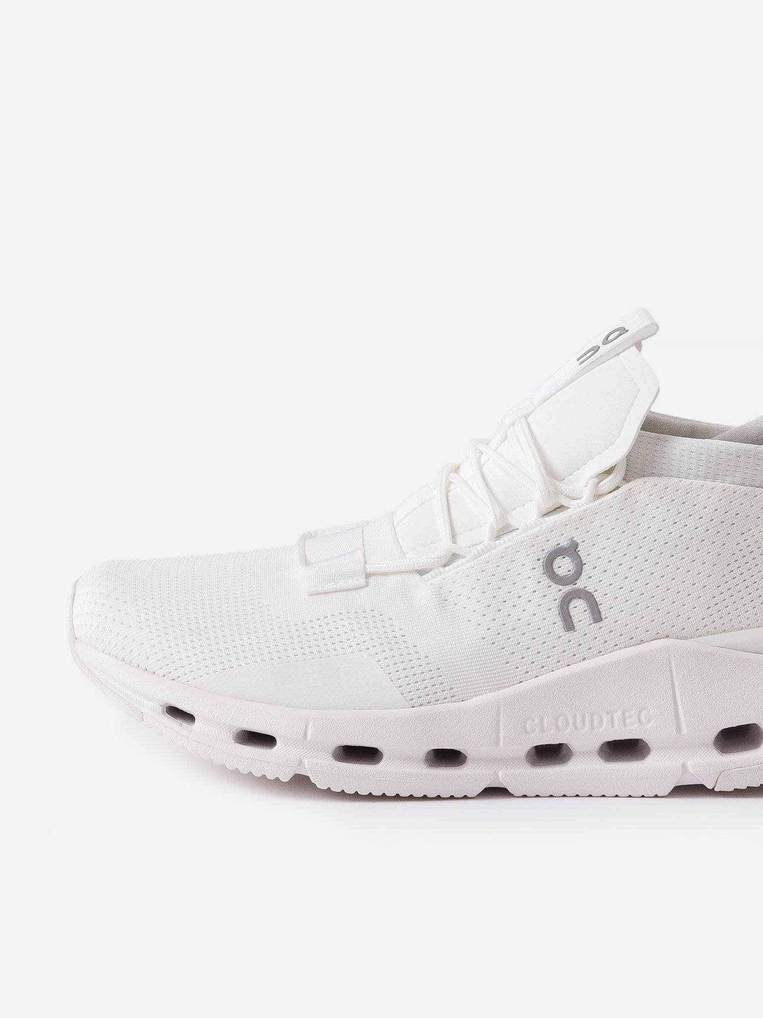 ON Women's Cloudnova Sneaker