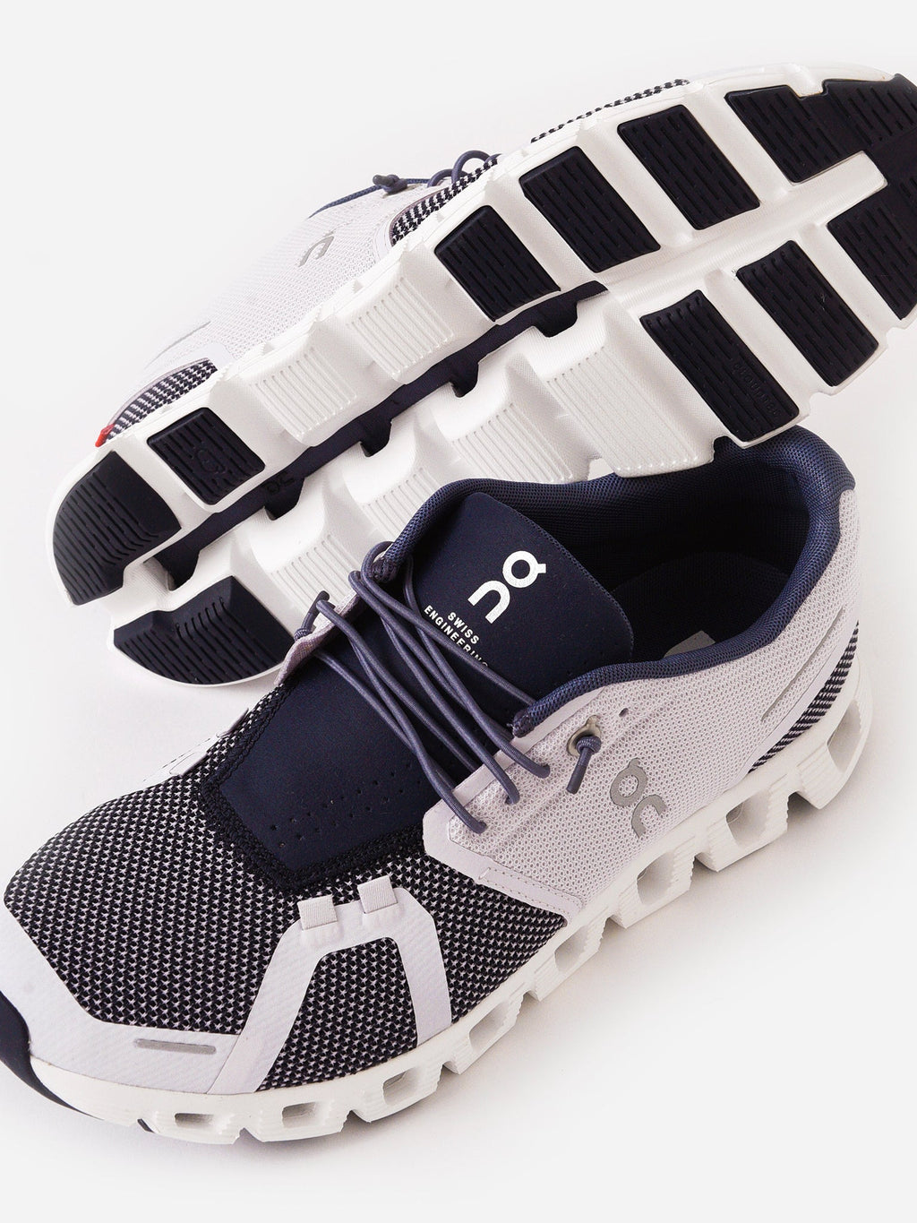 ON Women's Cloud 5 Combo Sneaker