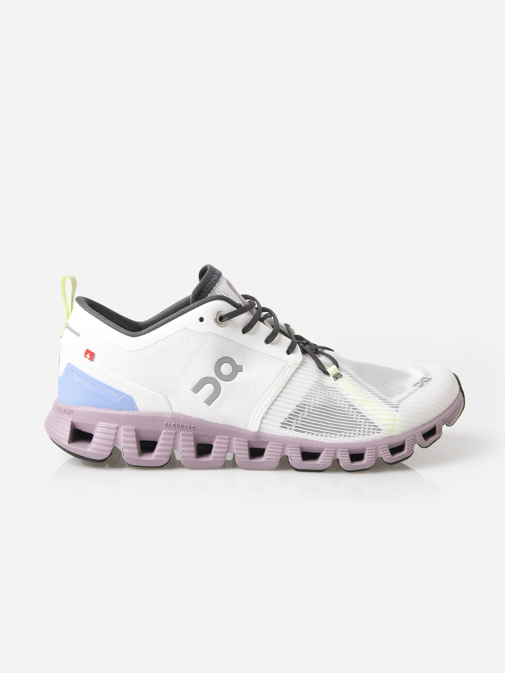 ON Women's Cloud X Shift Sneaker