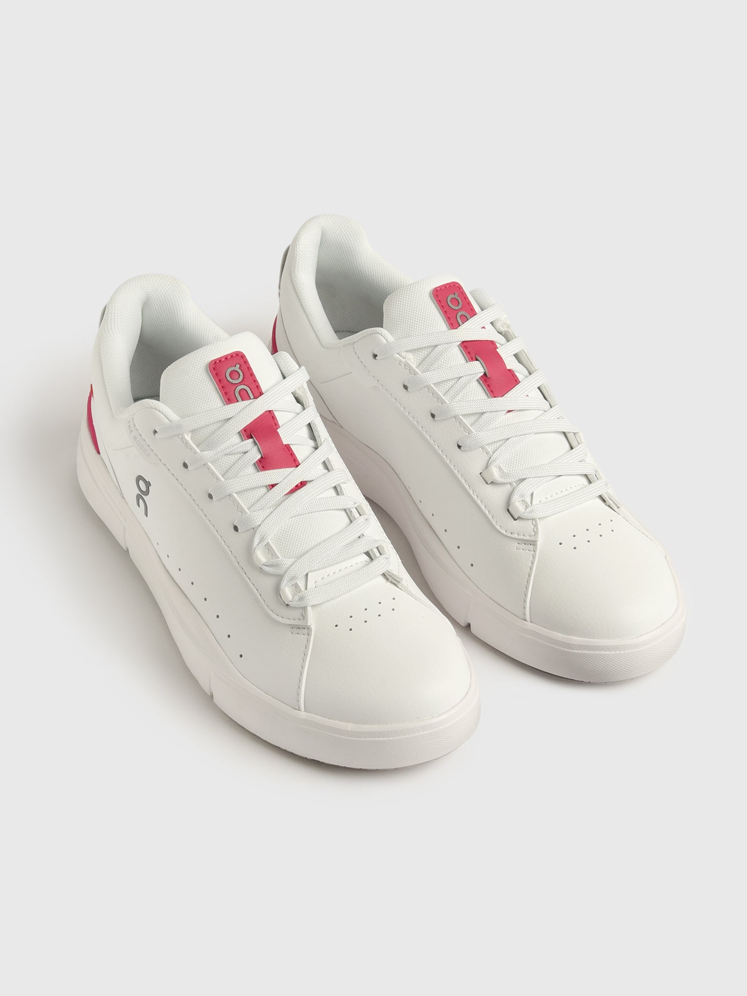 ON Women's The Roger Advantage Sneaker