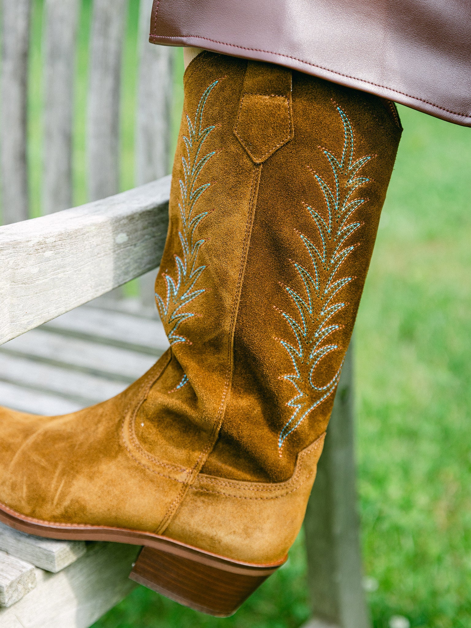 Penelope Chilvers Women's Goldie Embroidered Cowboy Boot