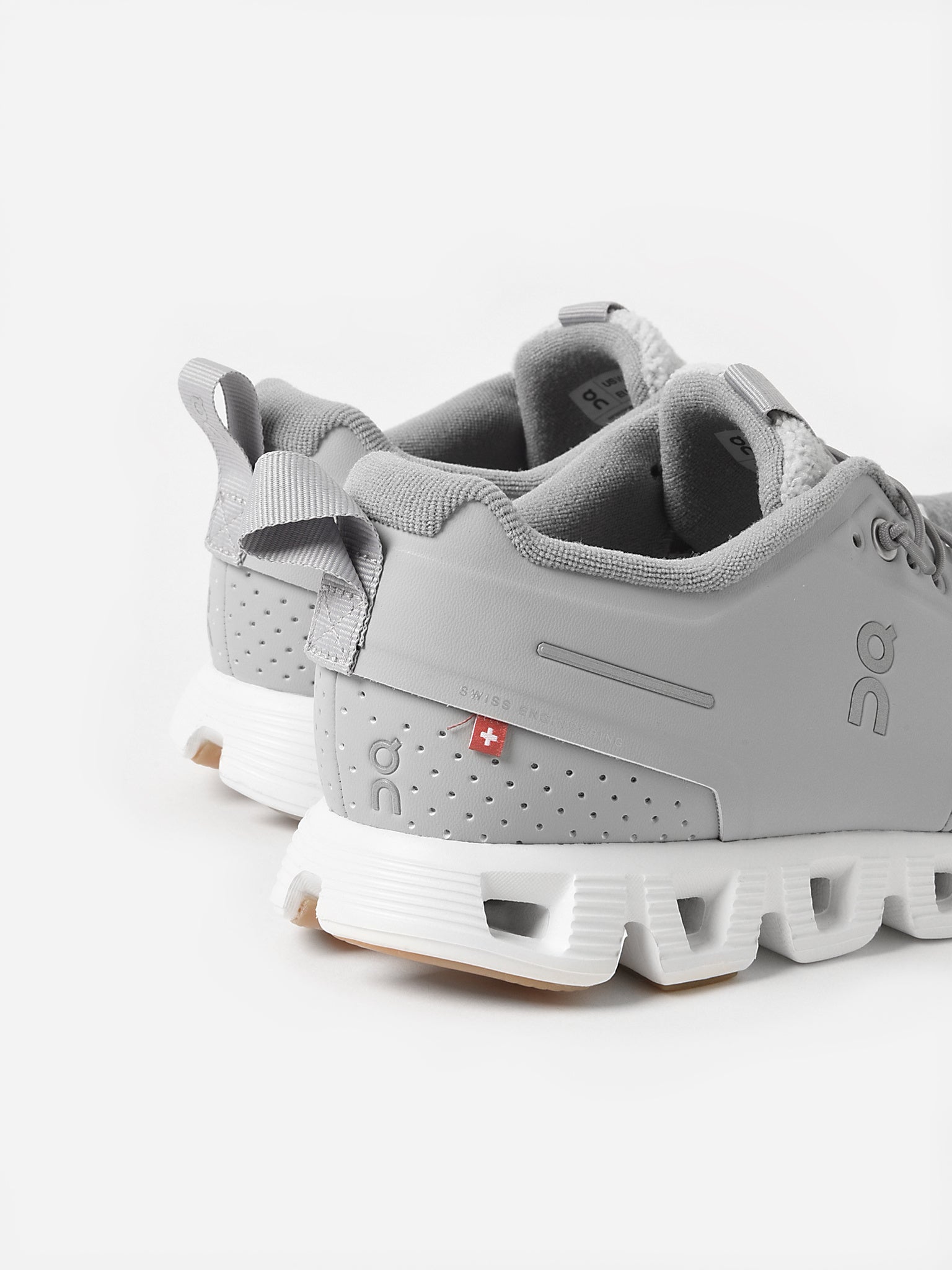 ON Women's Cloud 5 Terry Sneaker