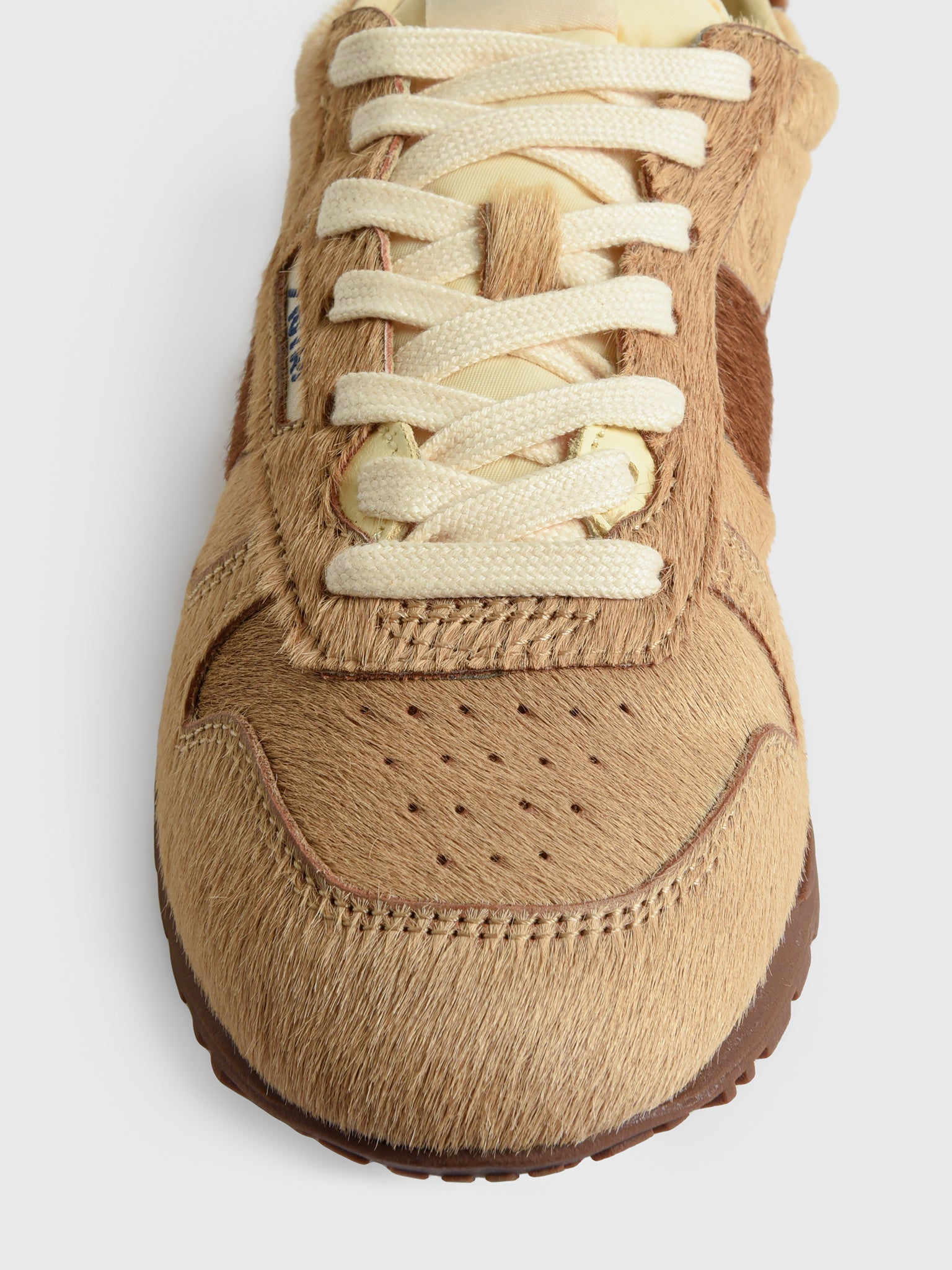 Autry Women's Windspin Low Sneaker