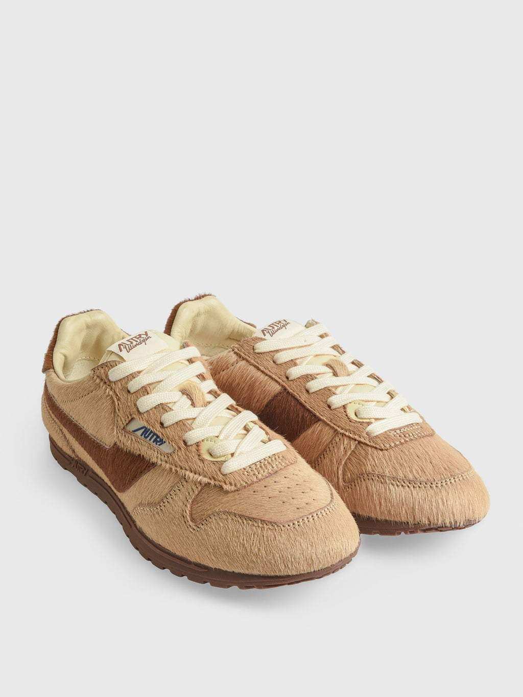 Autry Women's Windspin Low Sneaker