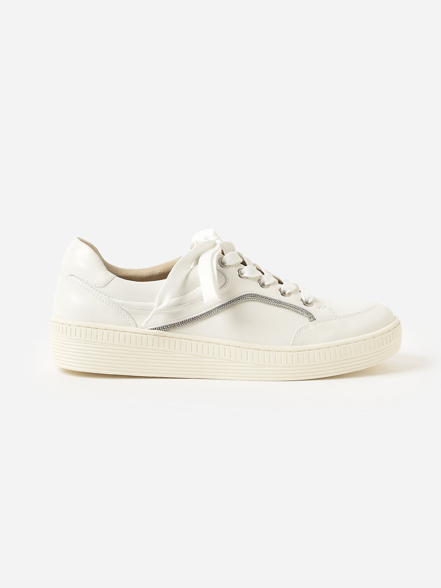 Vaneli Women's Yoela Sneaker